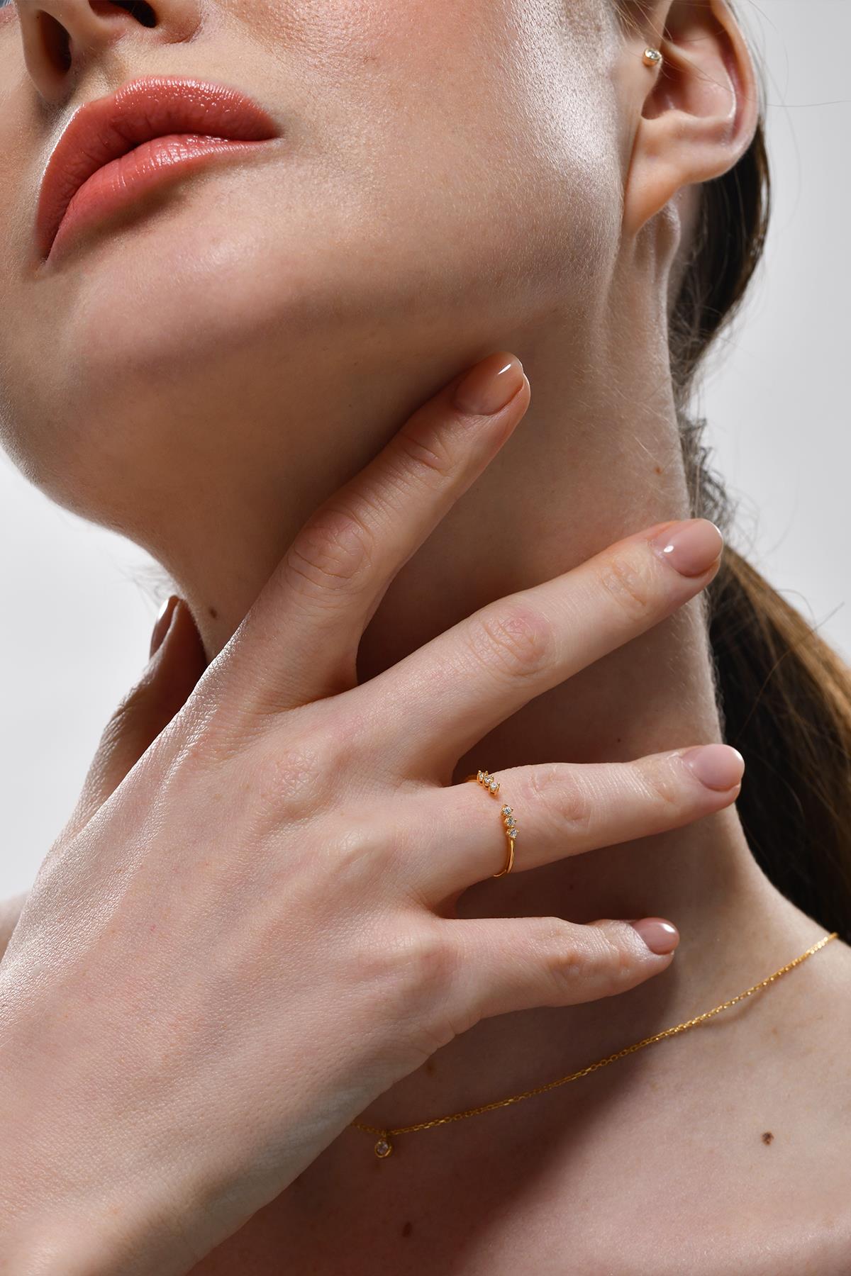 0.07 Karat Pırlanta Tasarım Yüzük