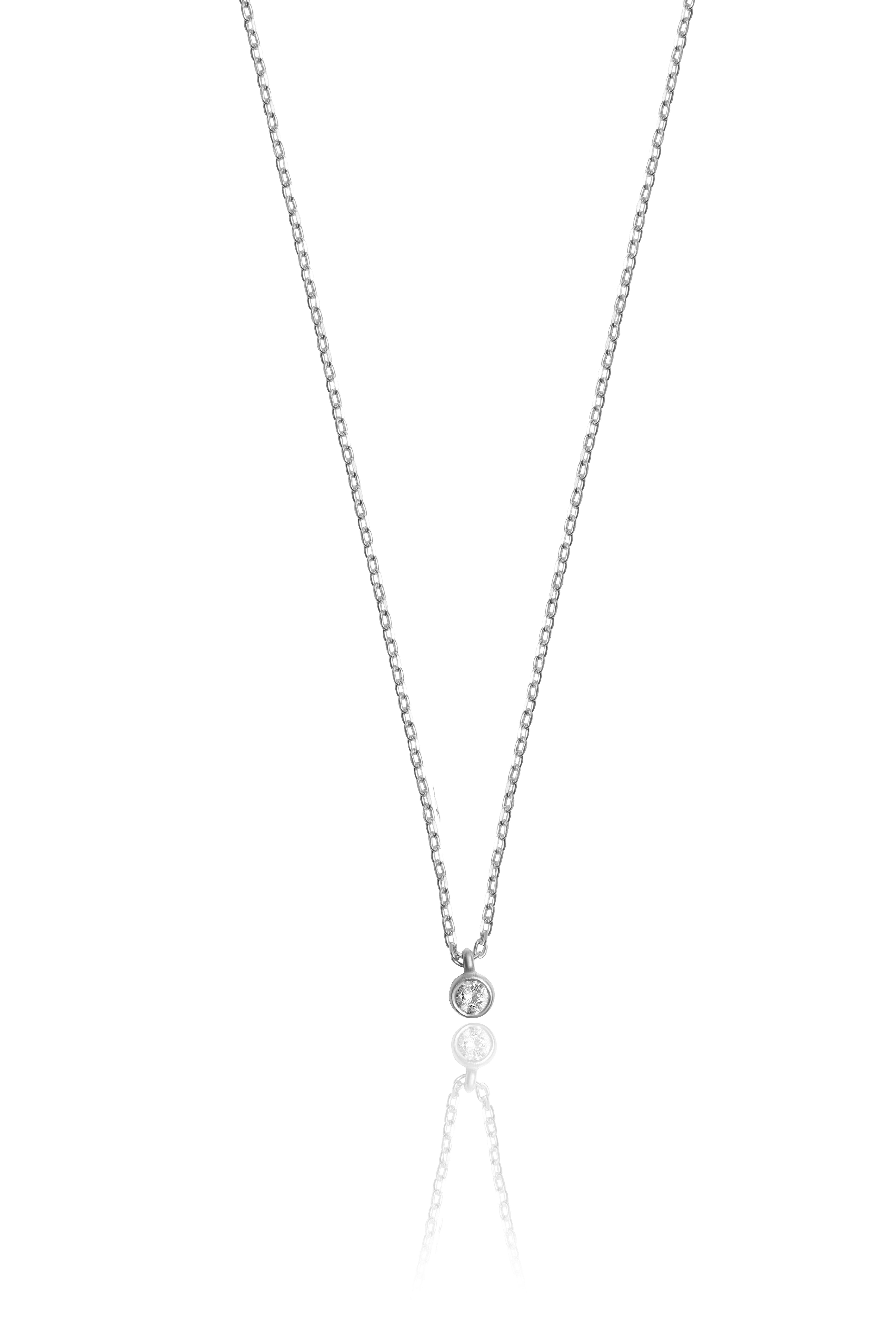 0.03 carat Tektaş Pırlanta Kolye