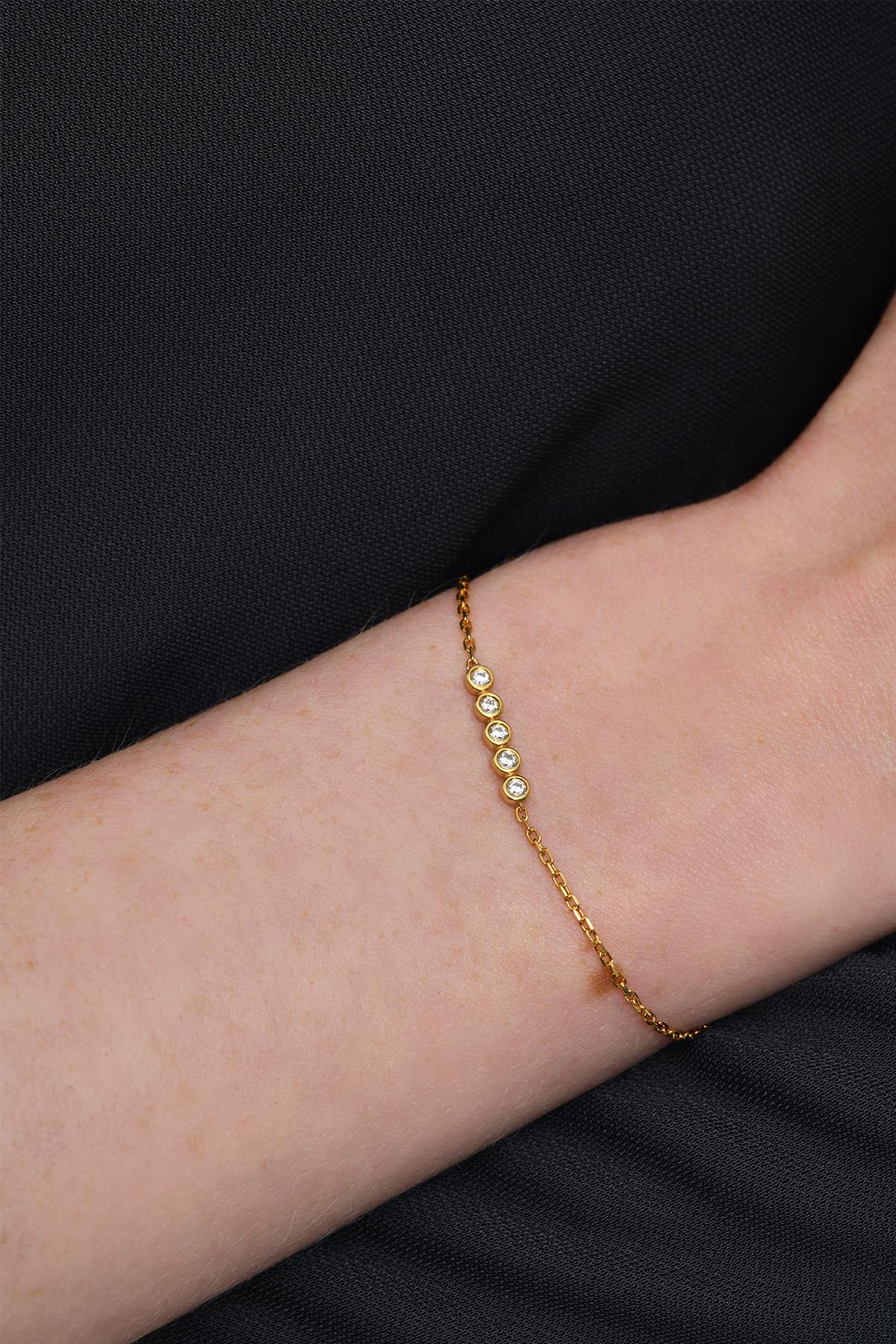0.10 Ct.Beşli Pırlanta Bileklik