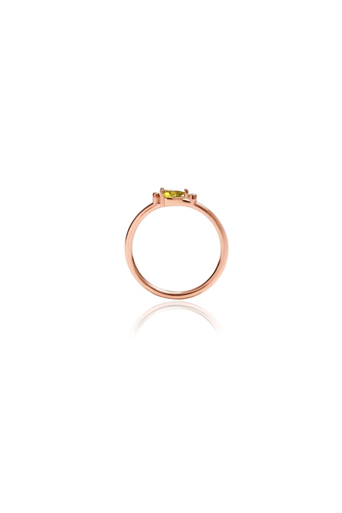 Olivia Yüzük