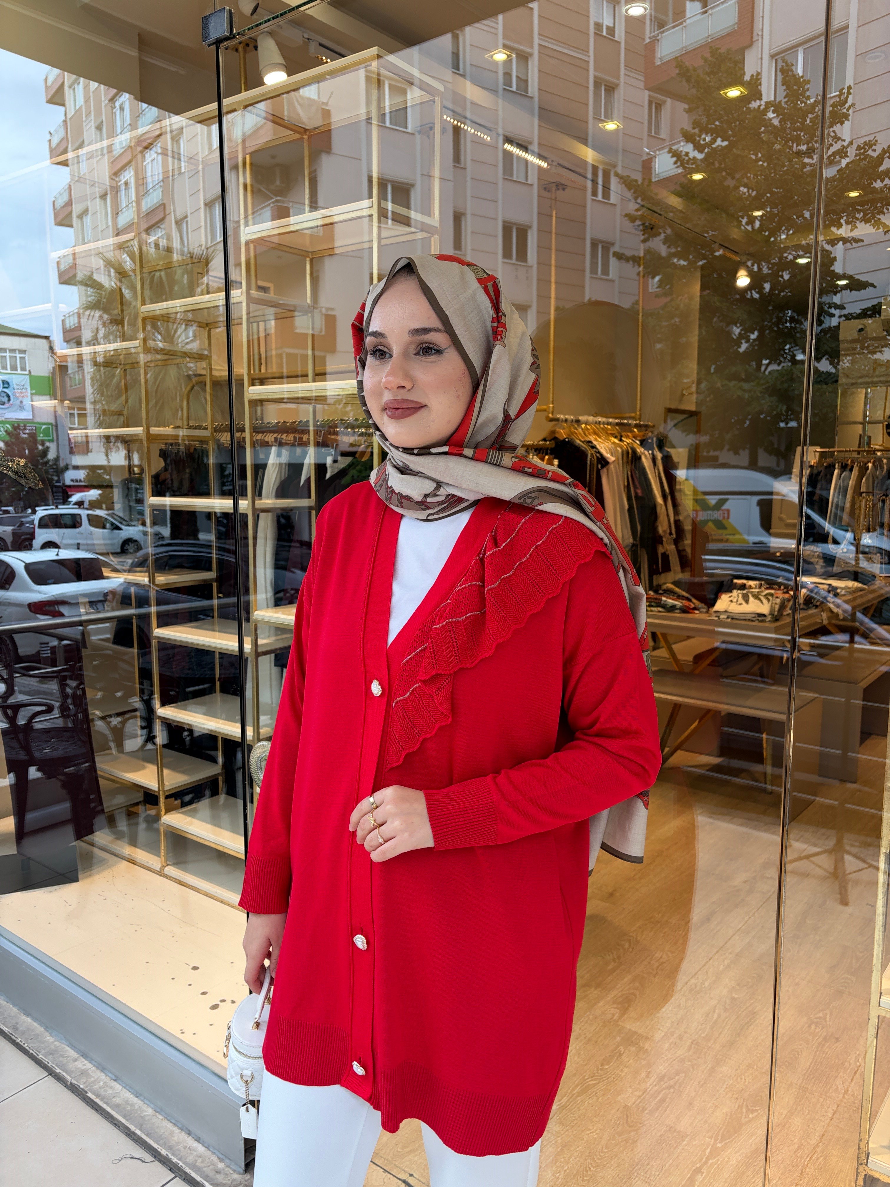 332 FIRFIRLI SİMLİ KALP DÜĞME HIRKA KIRMIZI