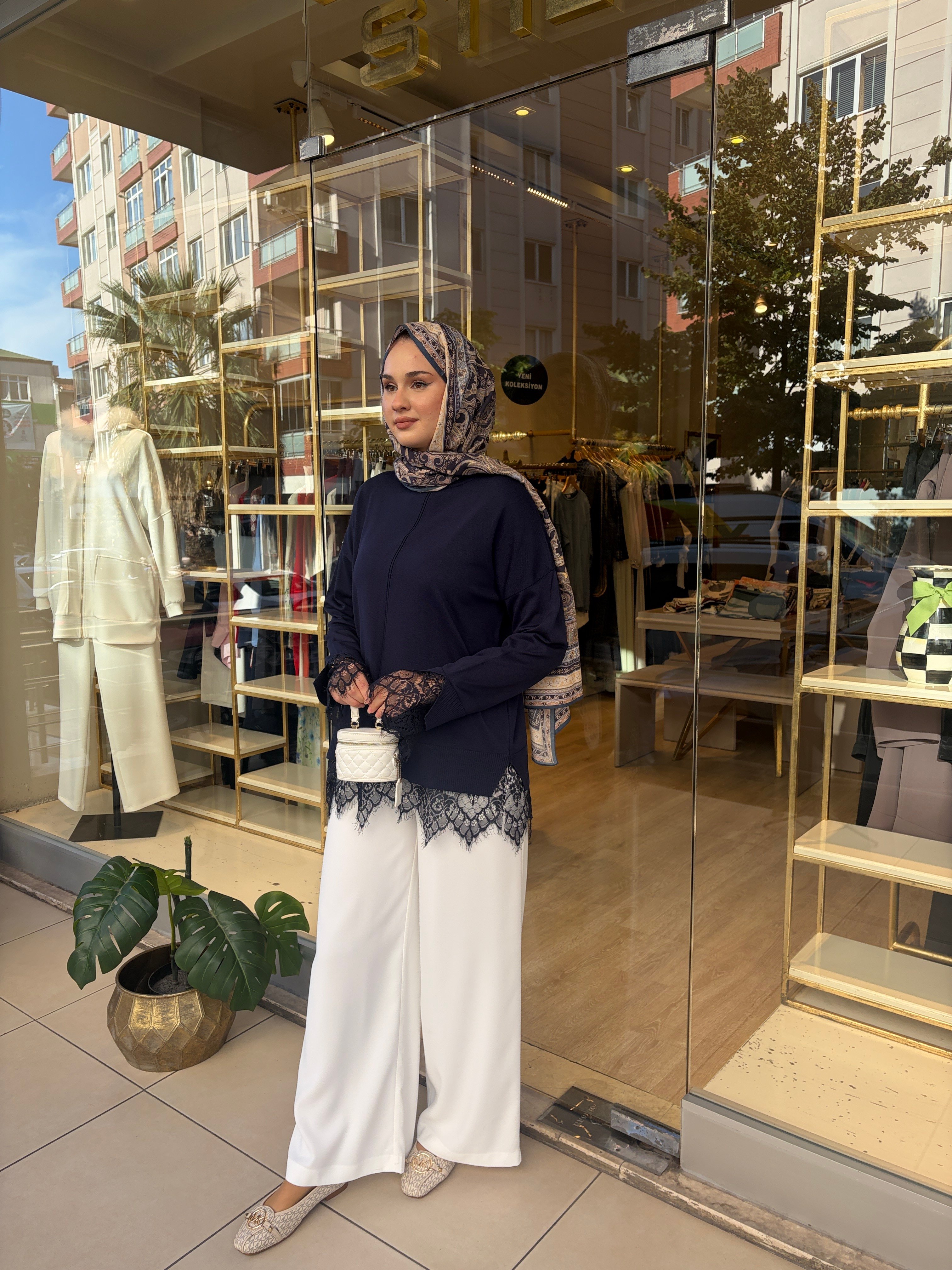 6122 DANTEL DETAYLI TRİKO TUNİK LACİVERT