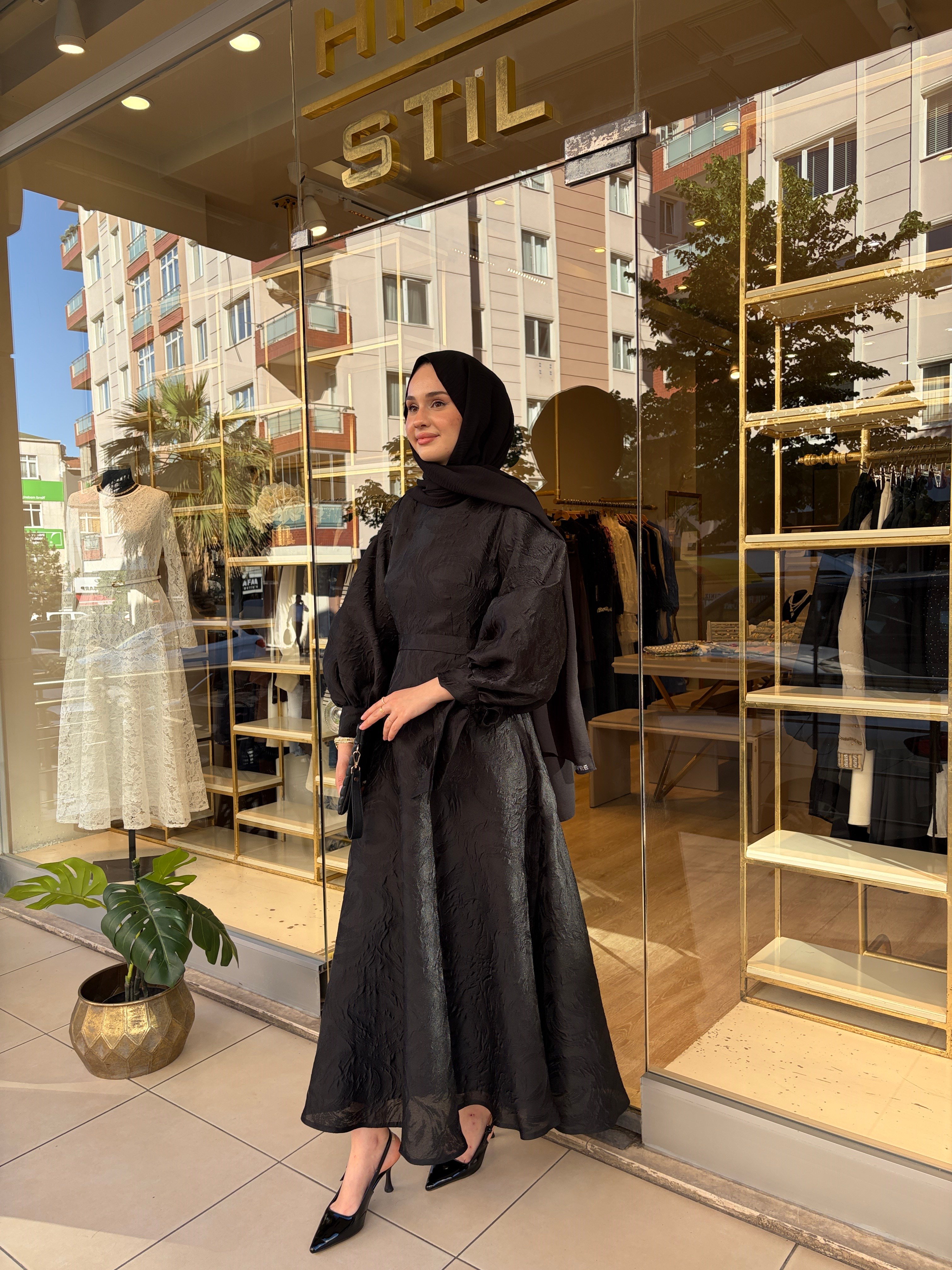 BROKAR ELBİSE SİYAH