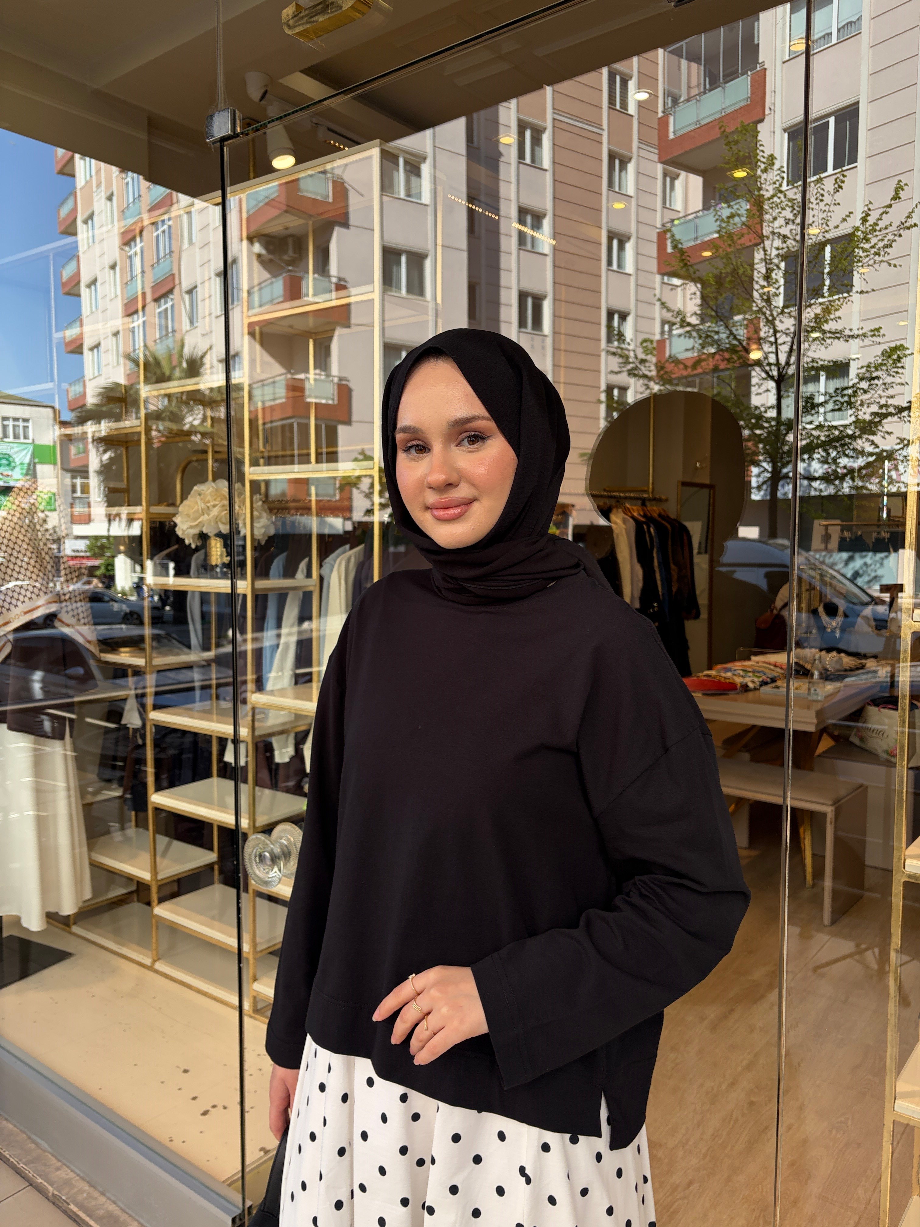 COMFY SWEAT SİYAH