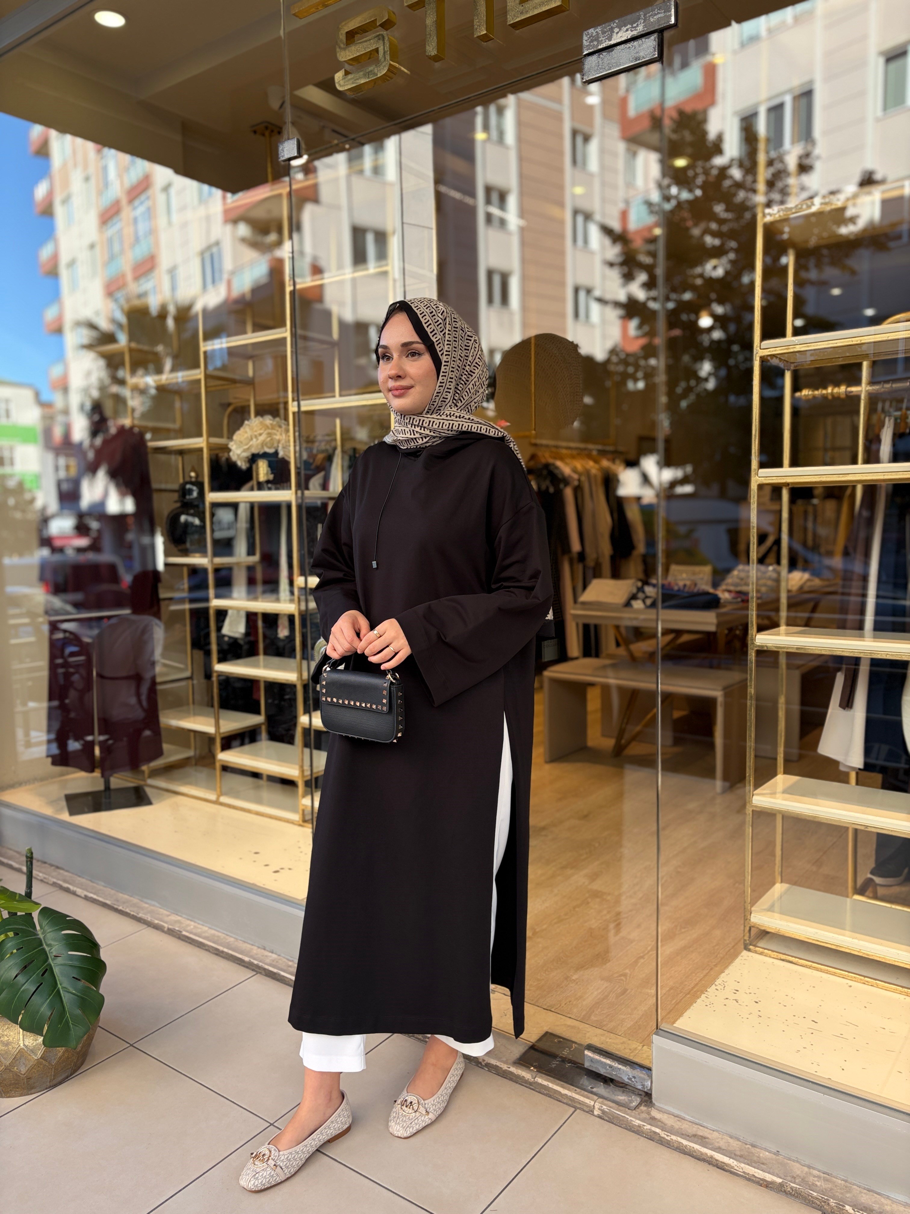 FREE SWEAT SİYAH