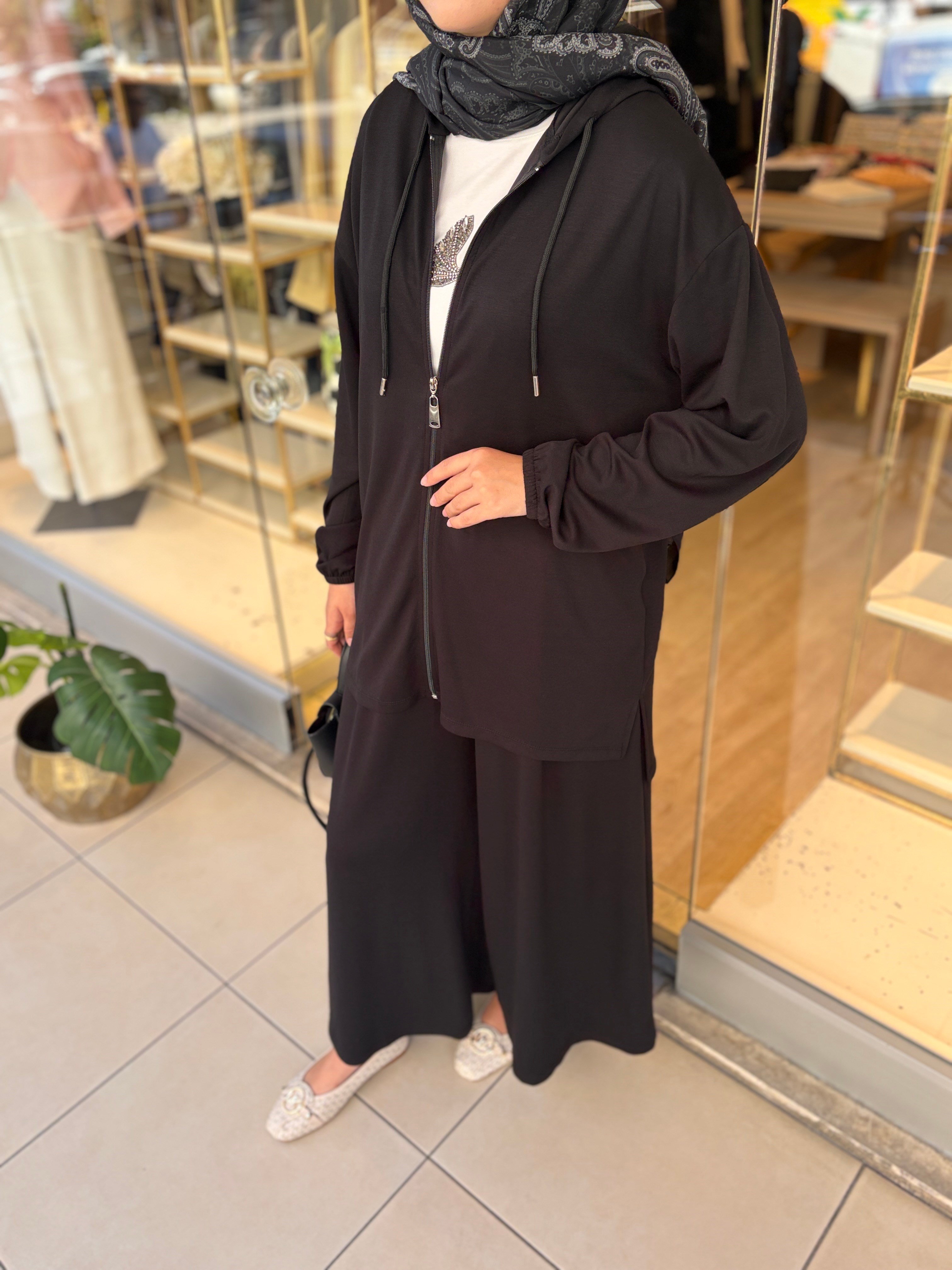 HÜMA TAKIM SİYAH
