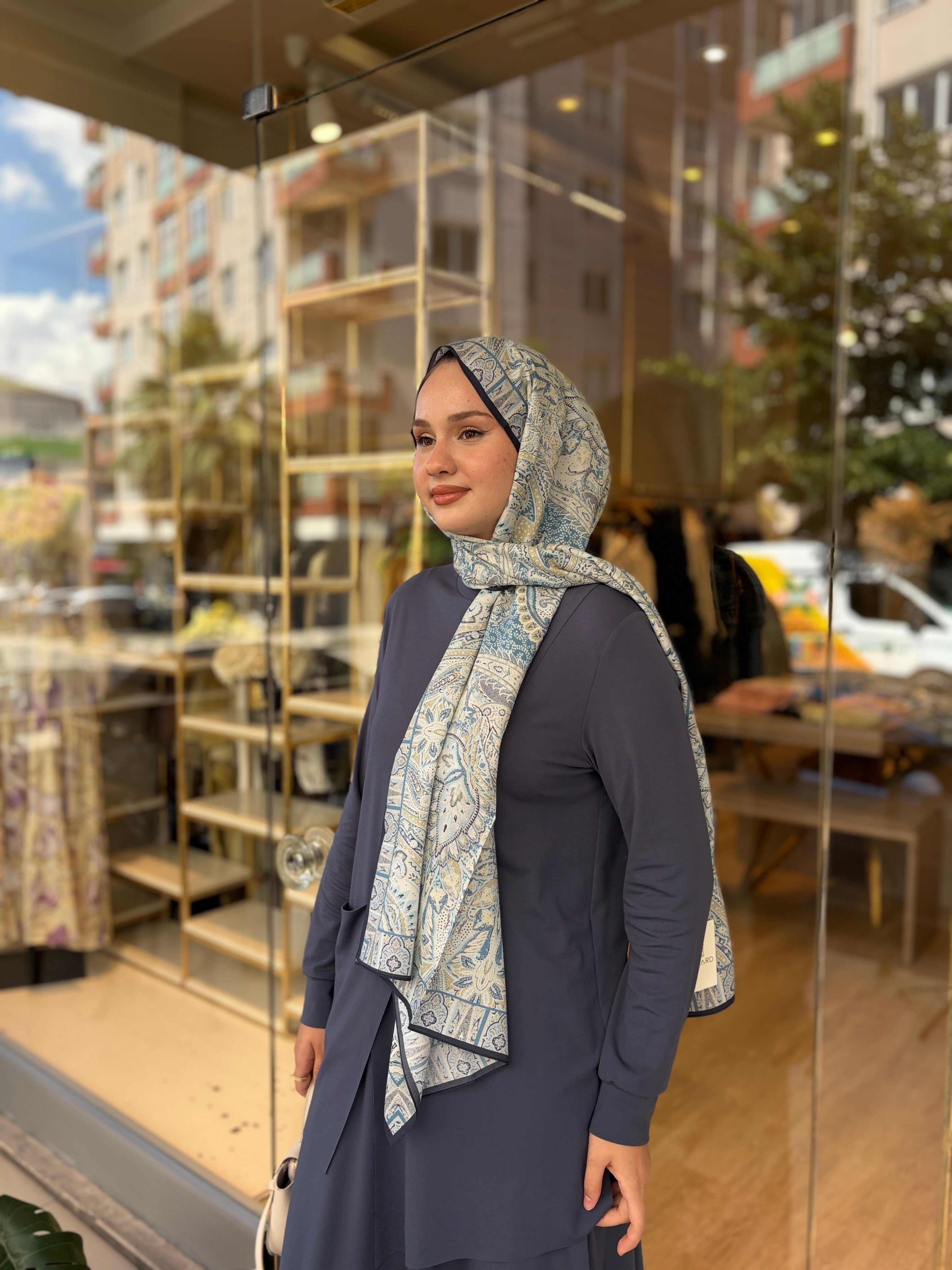 LİNA TAKIM LACİVERT