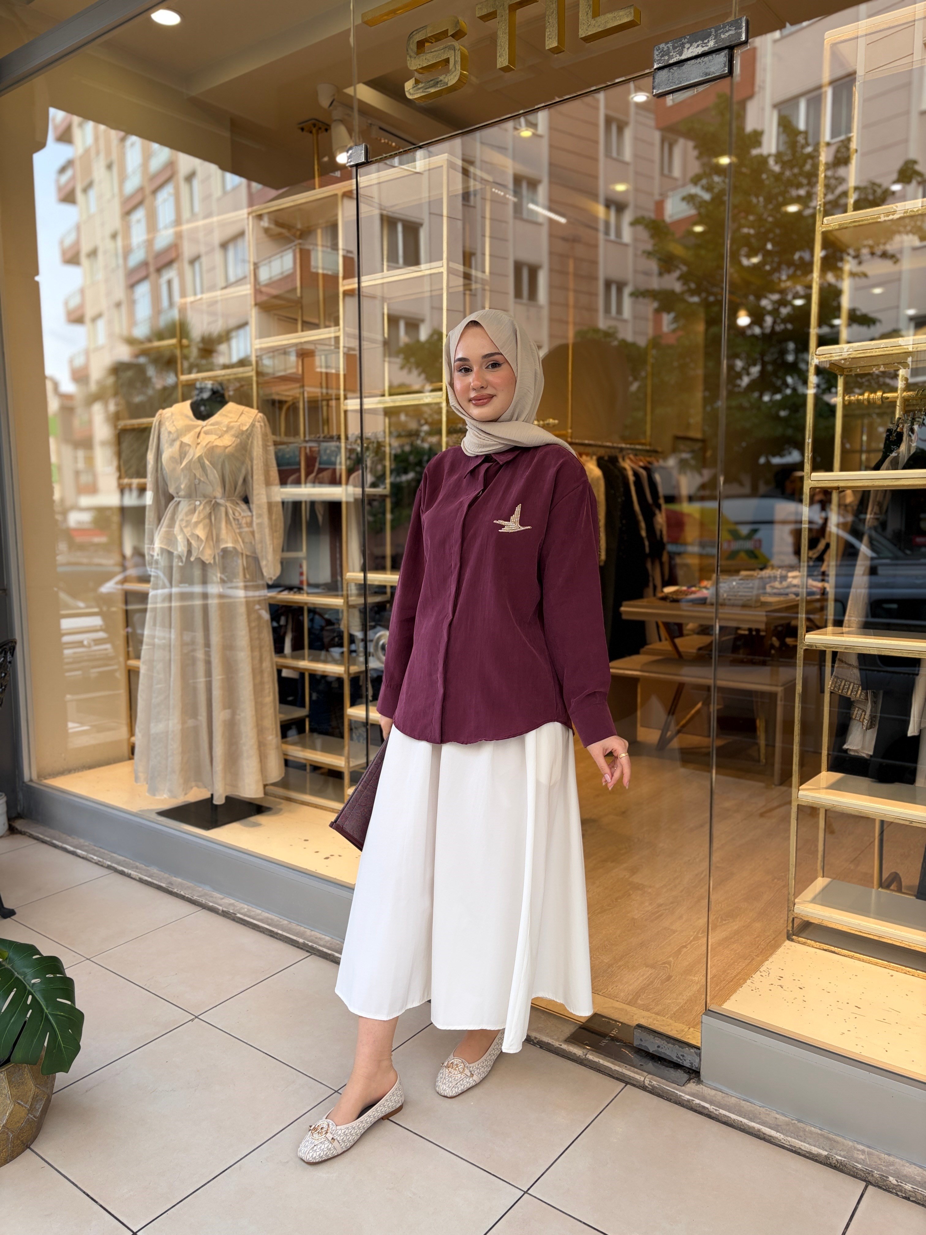 MODAL KUŞ İŞLEMELİ GÖMLEK BORDO 