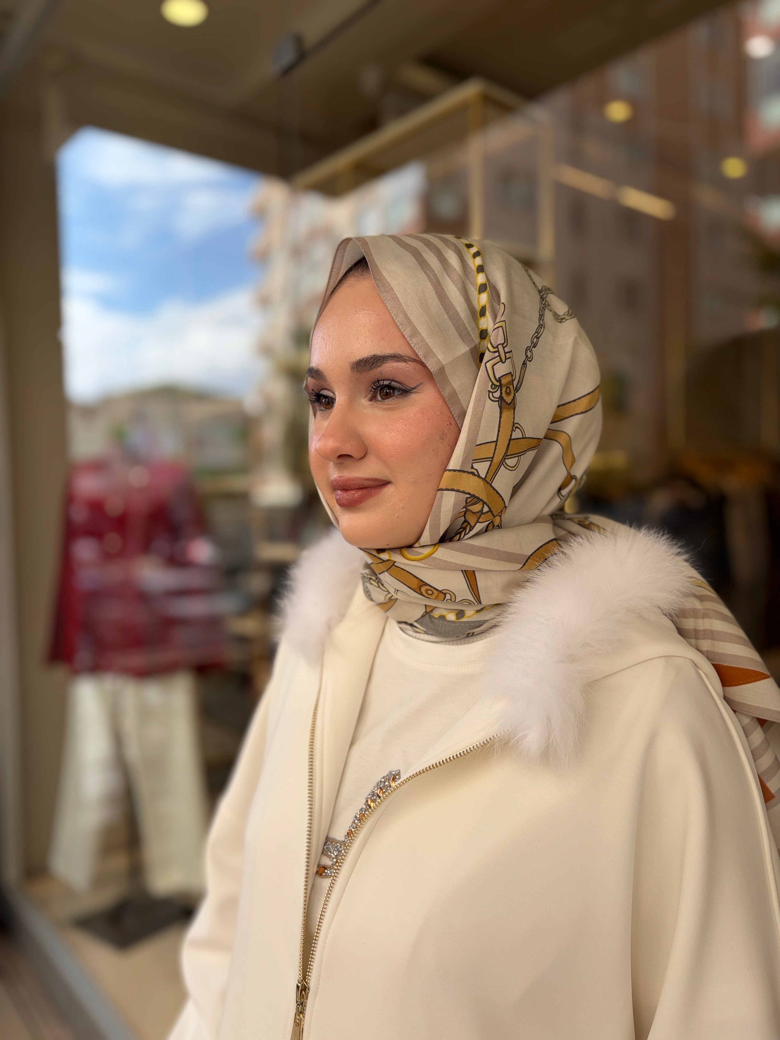 NUSS 1078 KÜRK DETAYLI TAKIM BEYAZ