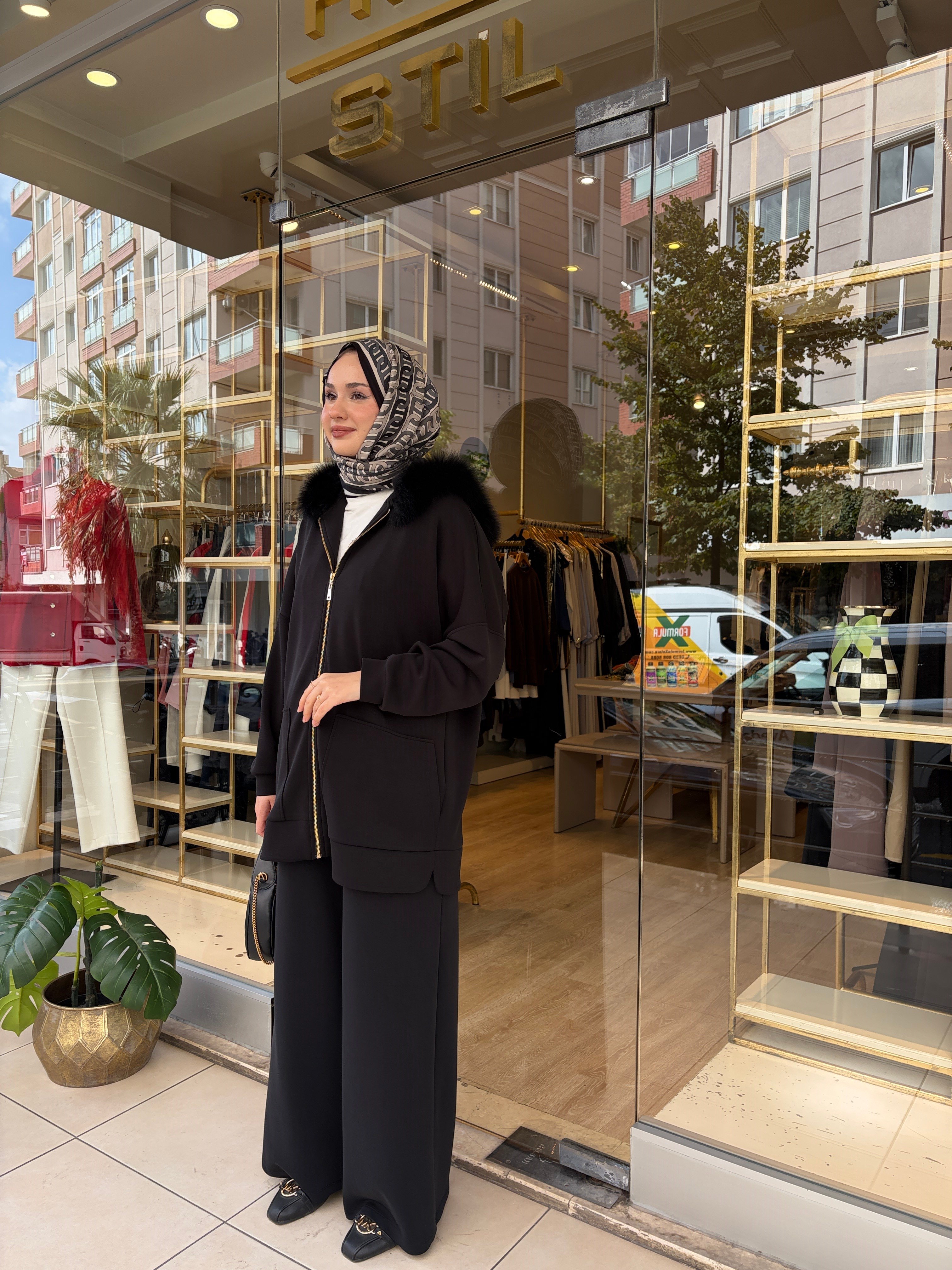 NUSS 1078 KÜRK DETAYLI TAKIM SİYAH
