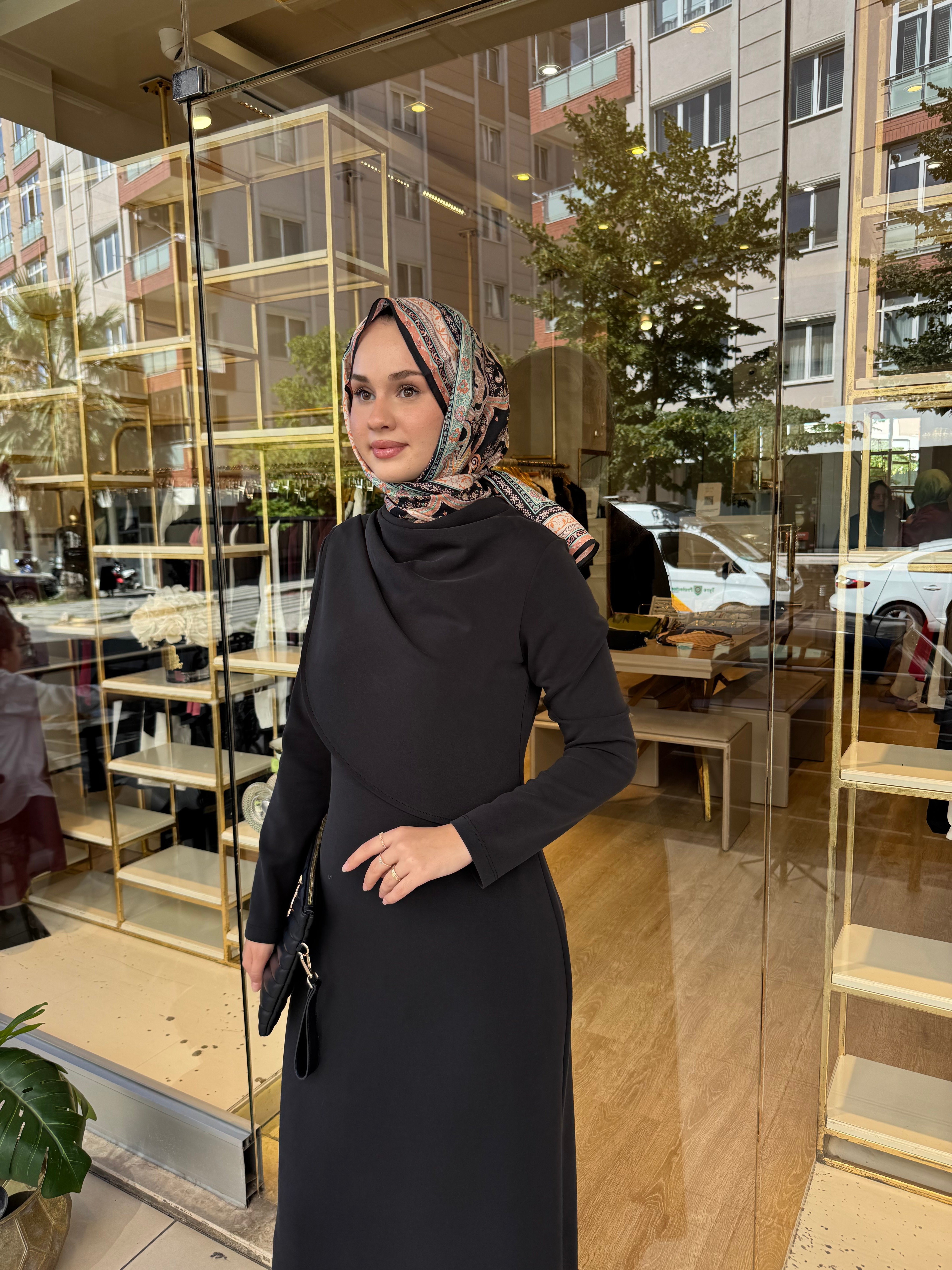 NUSS BAMBU ELBİSE SİYAH