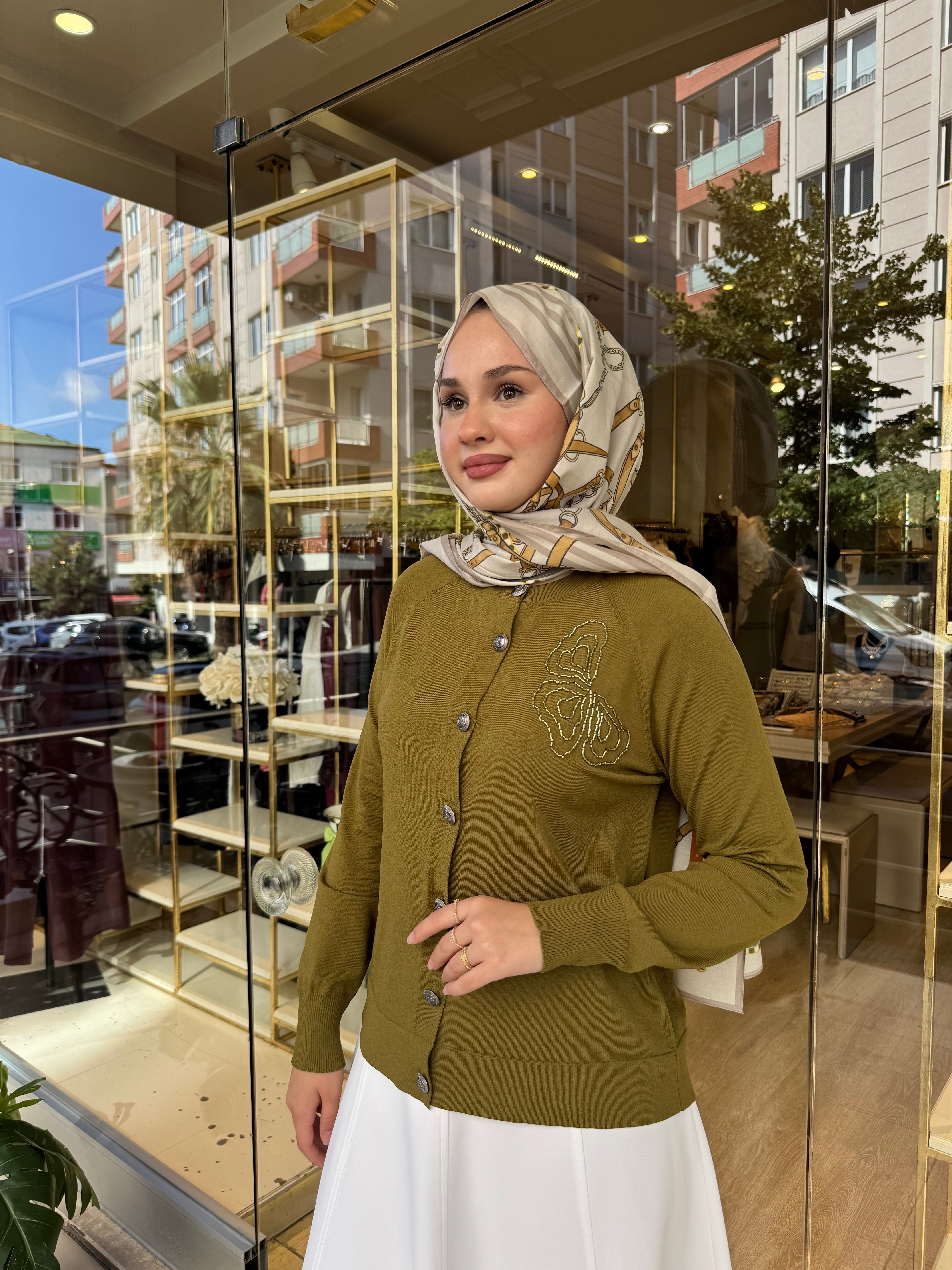 OMZU MOTİFLİ HIRKA YAĞ YEŞİLİ