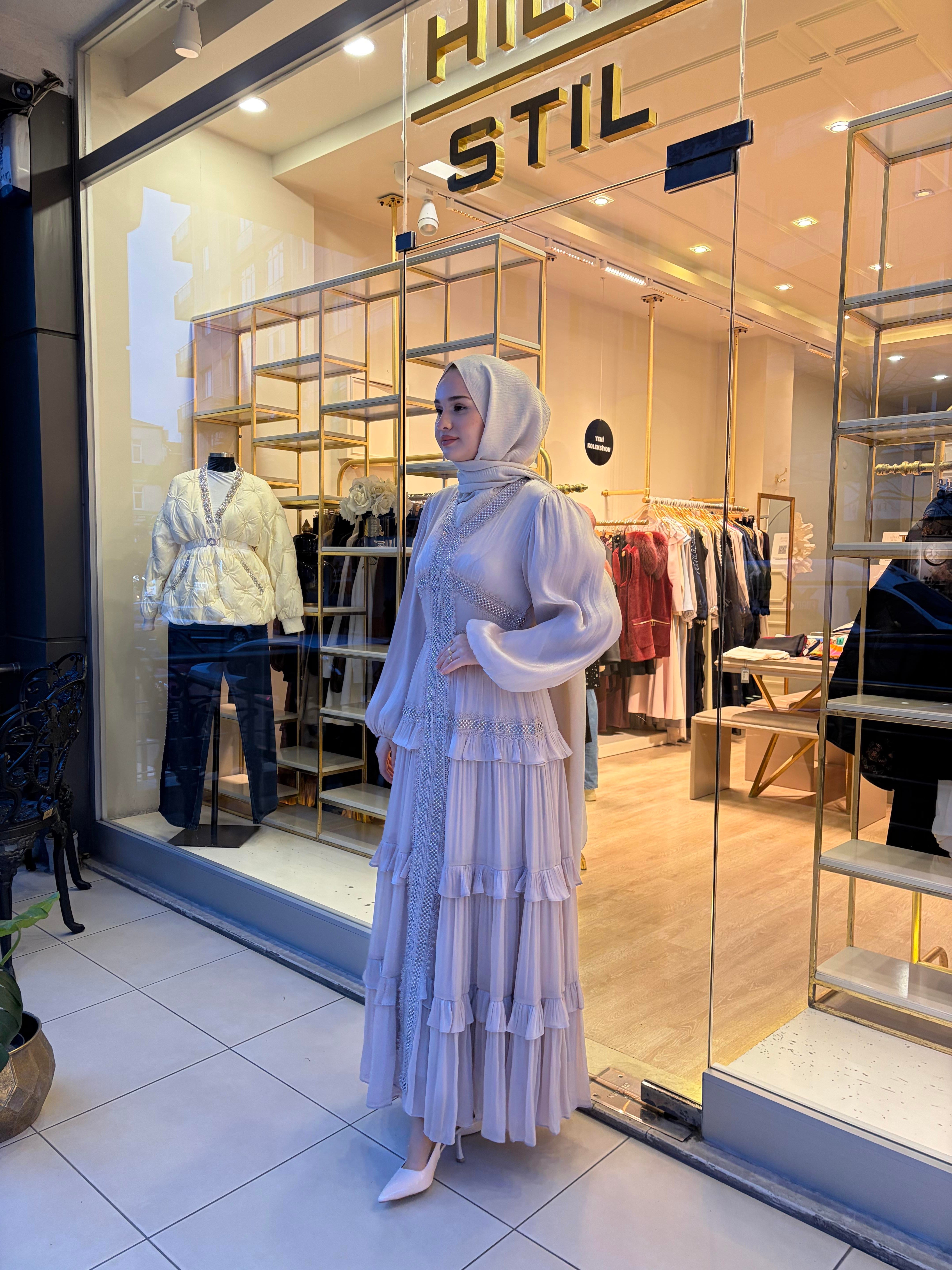 ŞERİTLİ ELBİSE BEJ