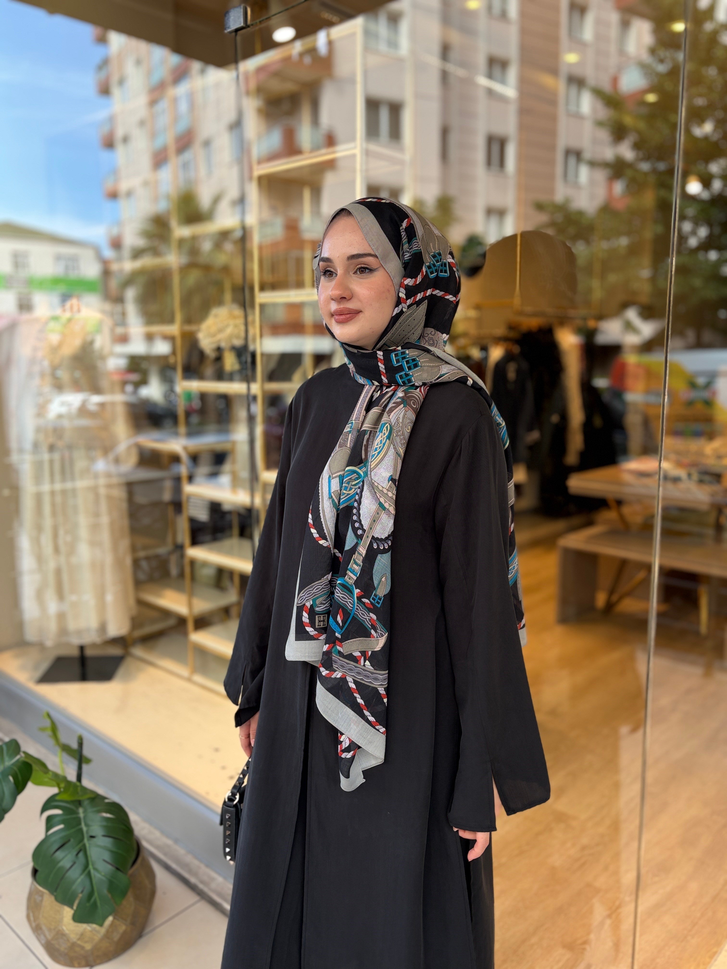 VERENİCO PANTOLONLU TAKIM SİYAH
