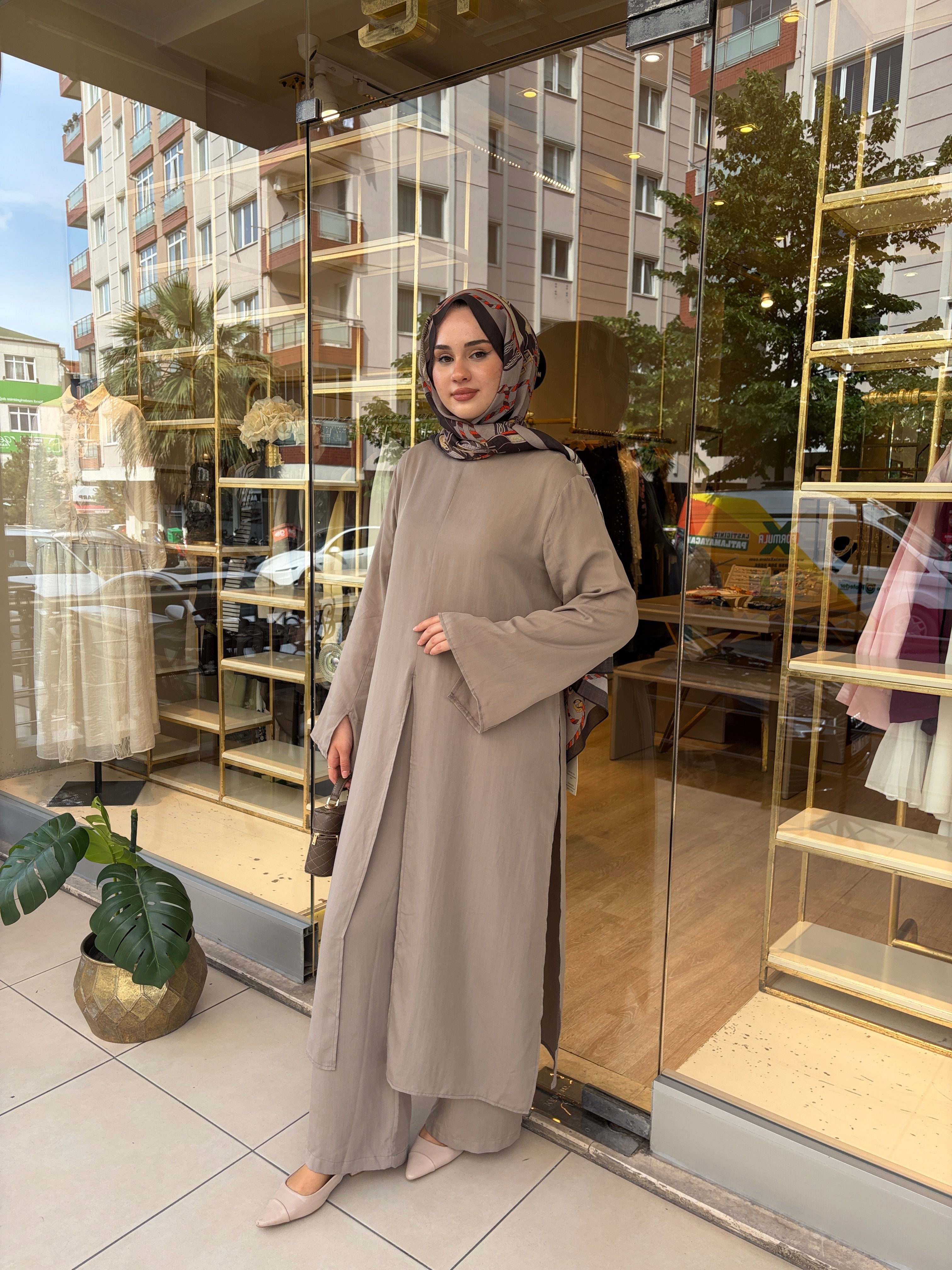 VERENİCO PANTOLONLU TAKIM VİZON