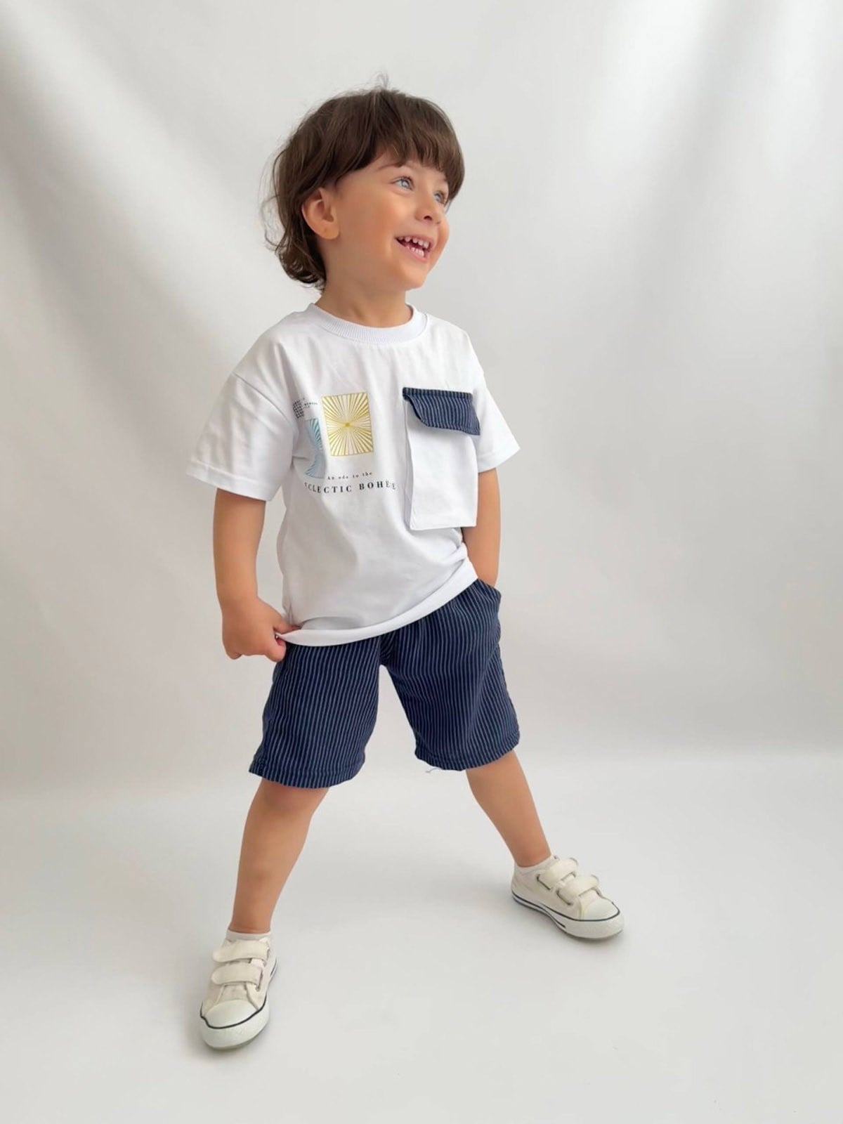 Cepli Tshirt Keten Şort İkili Takım (3-10 Yaş)