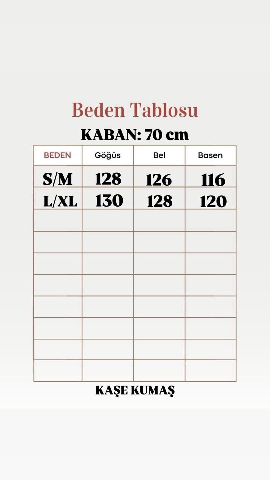 Aliona Kolları Apoletli Yarasa Kollu Kısa Kaban-EK687 Siyah