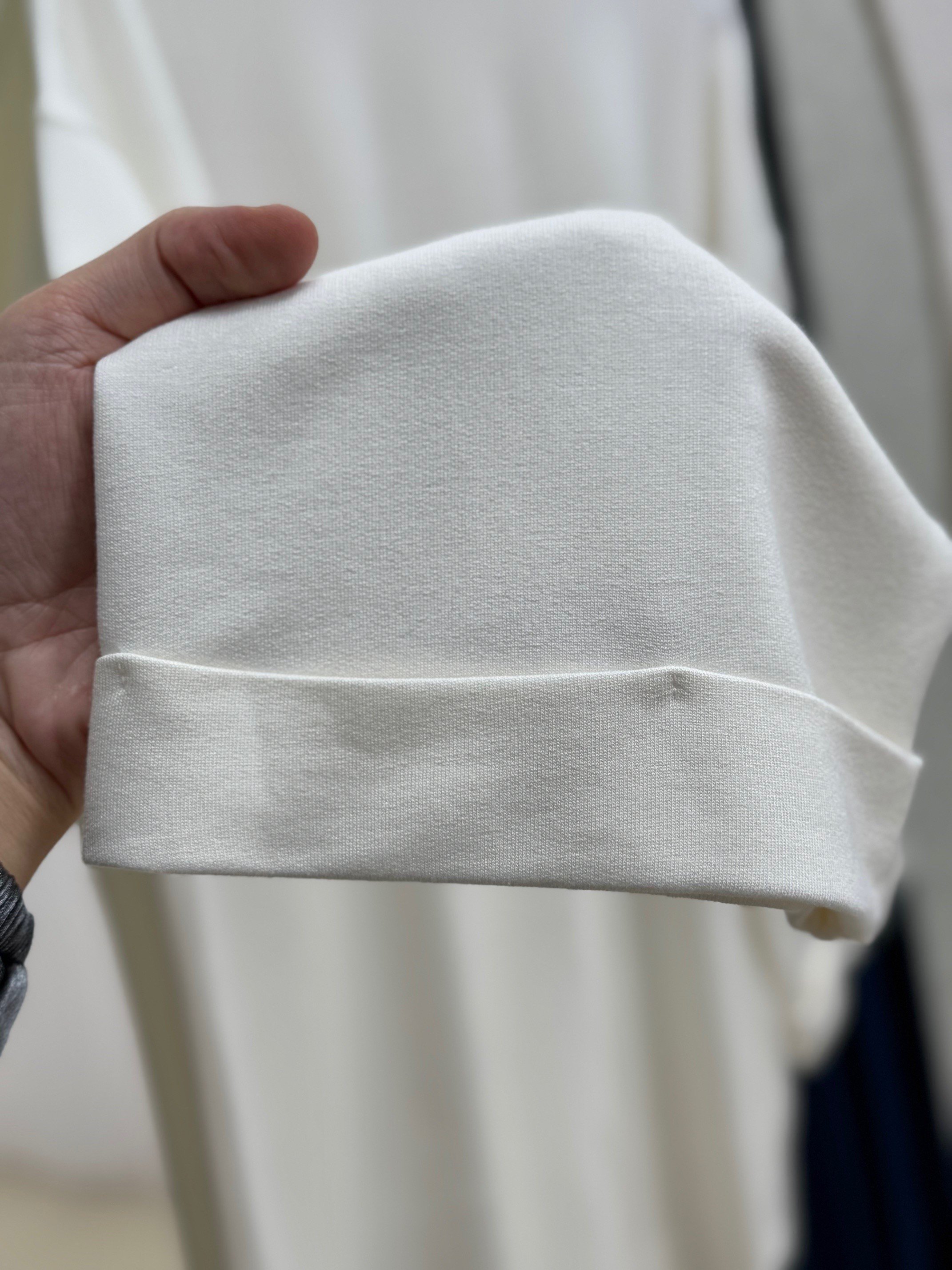Ariyla Önü Ve Kol Ucu Dikişli Yanları Yırtmaçlı İki İp Sweat-ZN5988 Beyaz