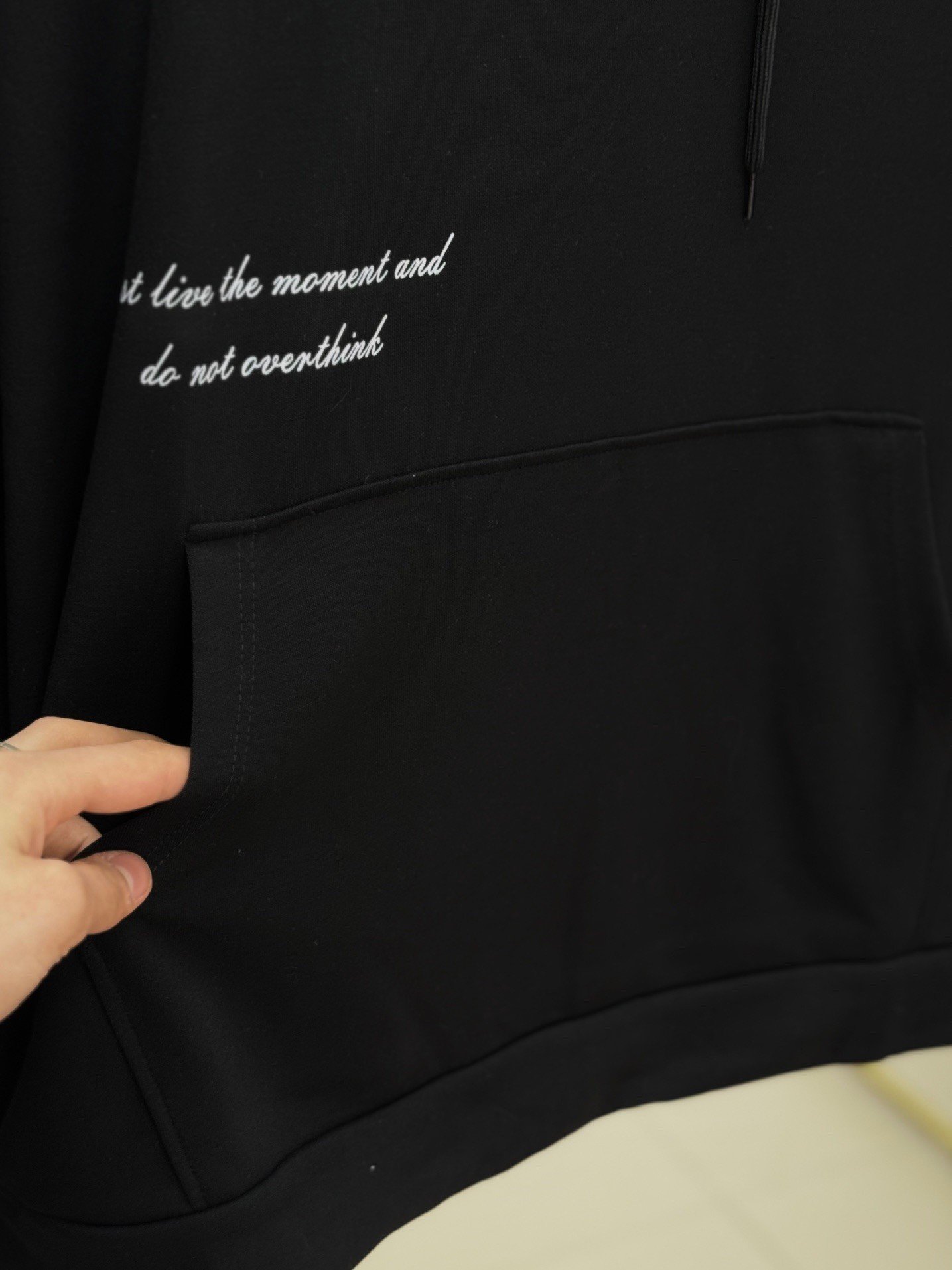 Arzu Kanguru Cep Baskılı Tunik-NA764 Siyah