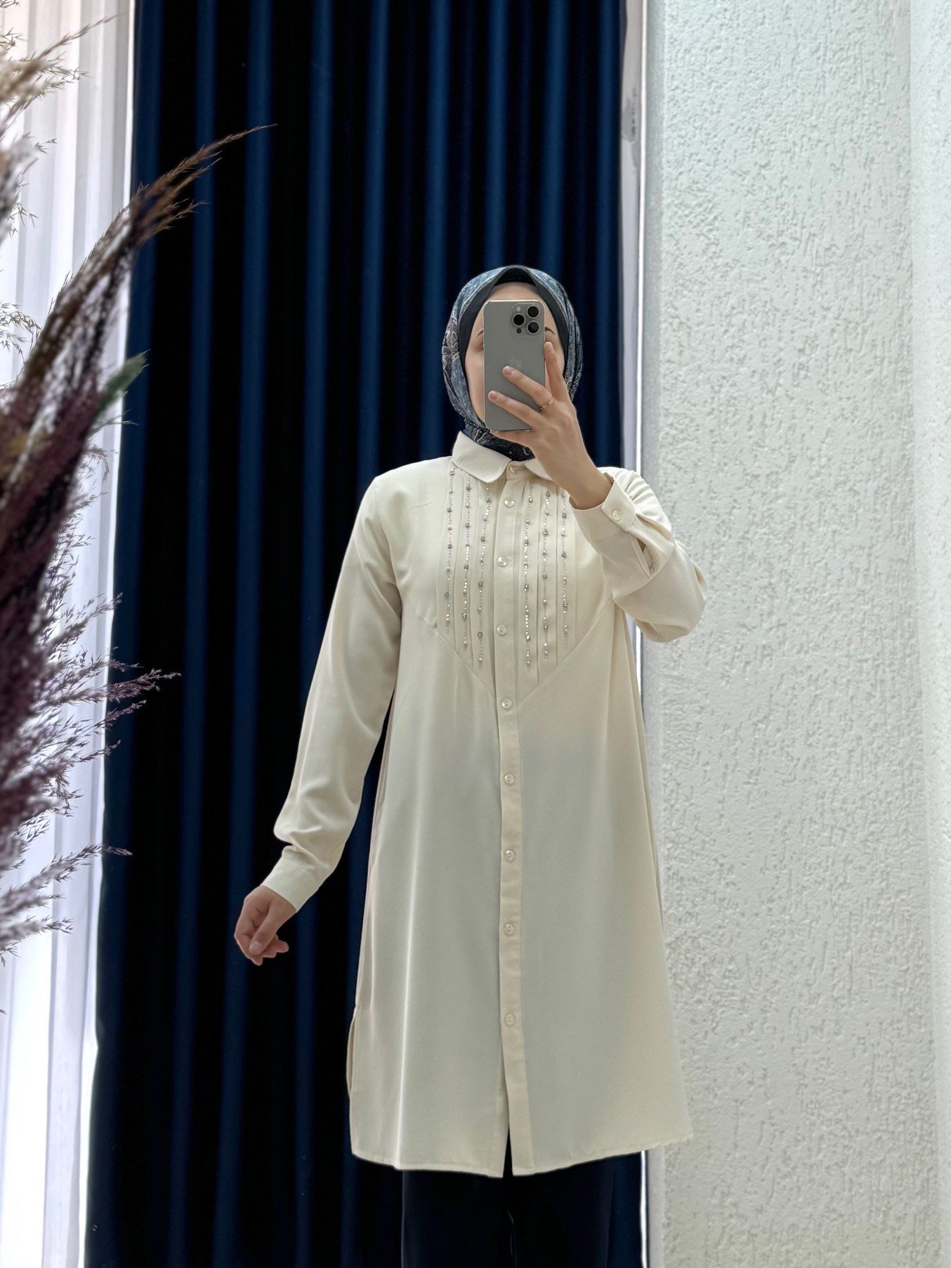 Aurora Önü Pileli Taşlı Linda Gömlek-EL1875 Taş