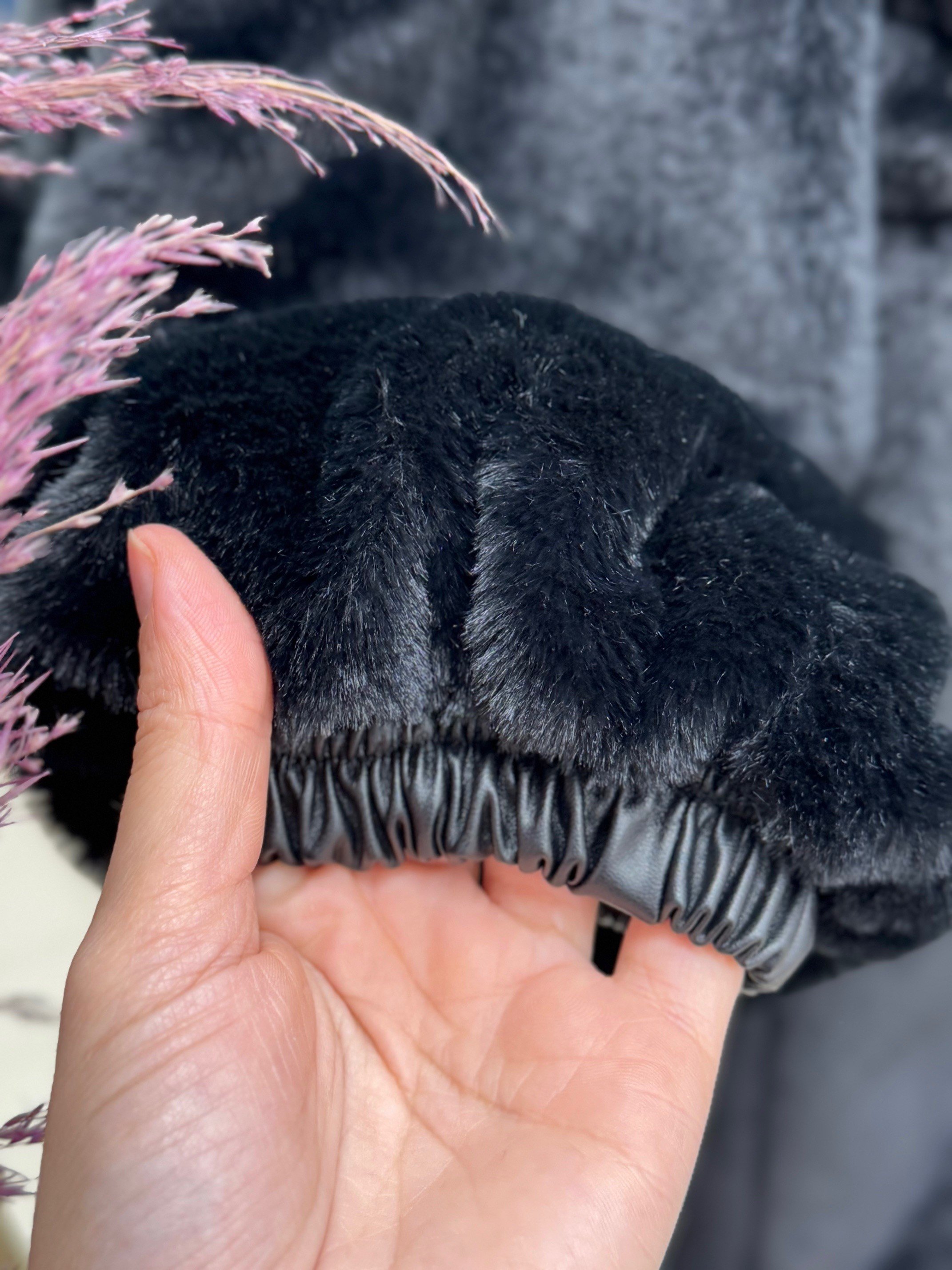 Bemesia Beli Sıkmalı Çıtçıtlı Peluş Kaban-BN8599 Siyah