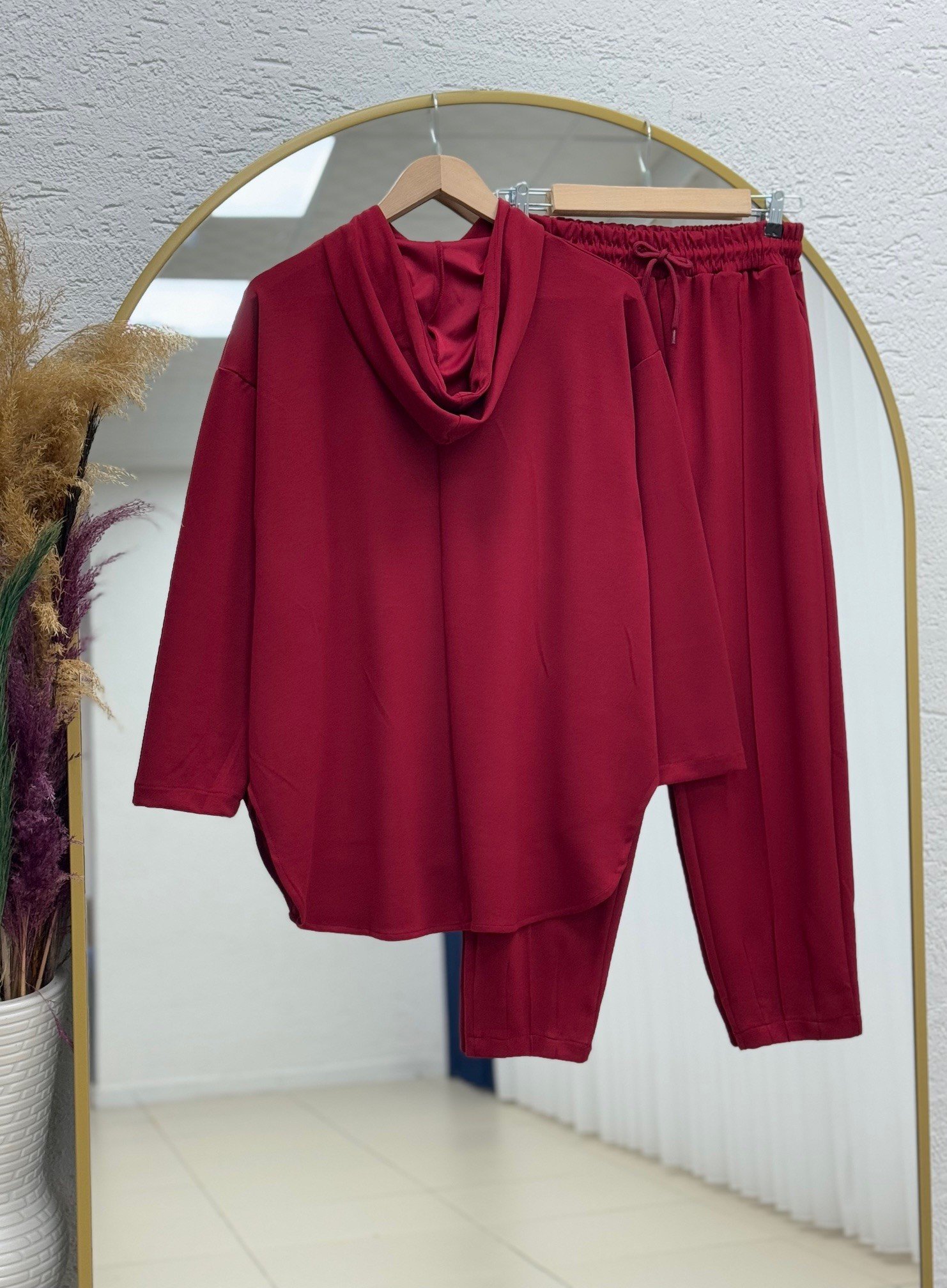 Bemista Kapşonlu Çıtçıtlı  Yanı Yırtmaçlı Pantolonlu Takım-MA8329 Bordo