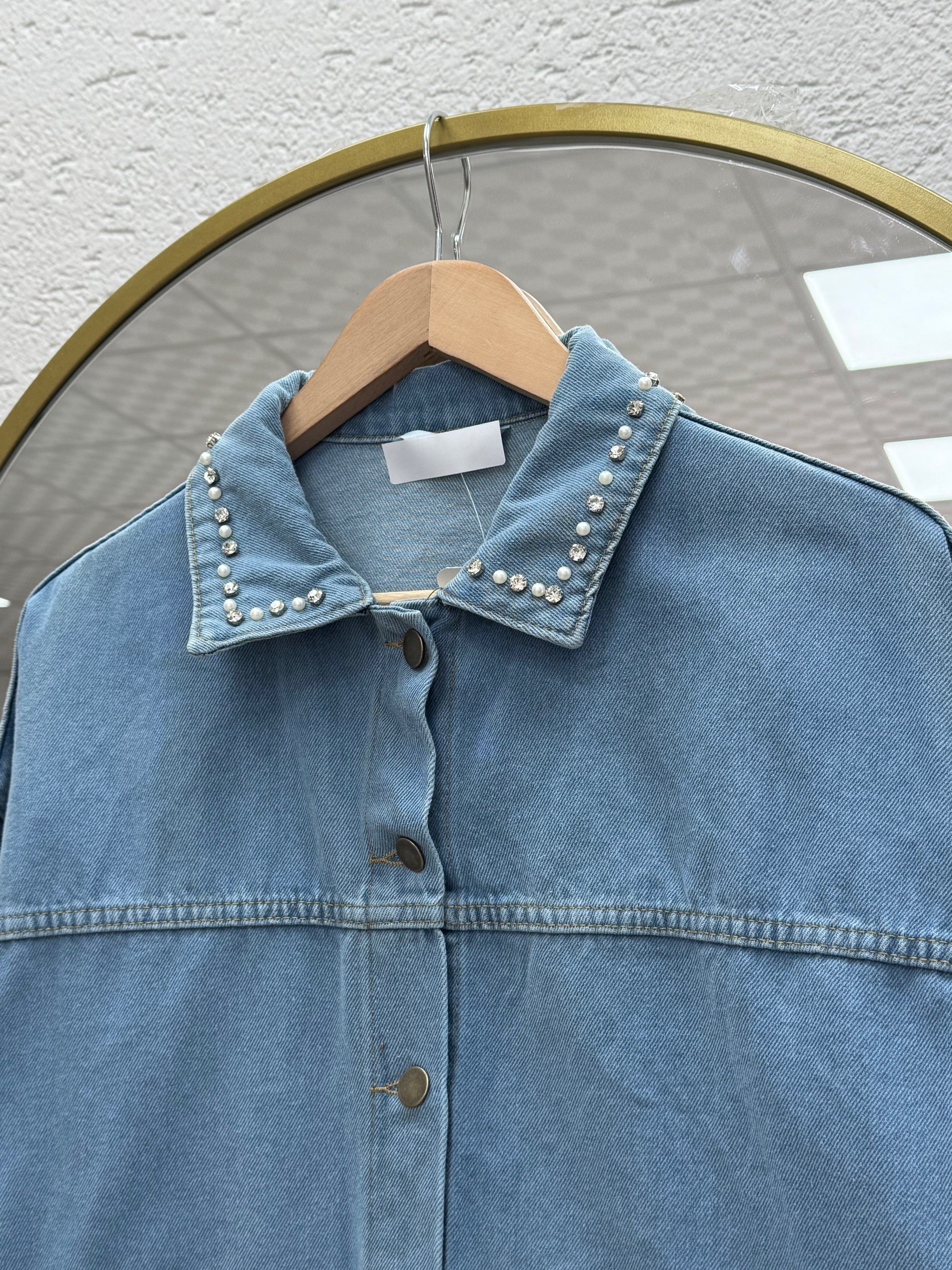 Ceylan Yakası Ve Cebi Taş İşlemeli Kot Ceket-LS1455 Mavi