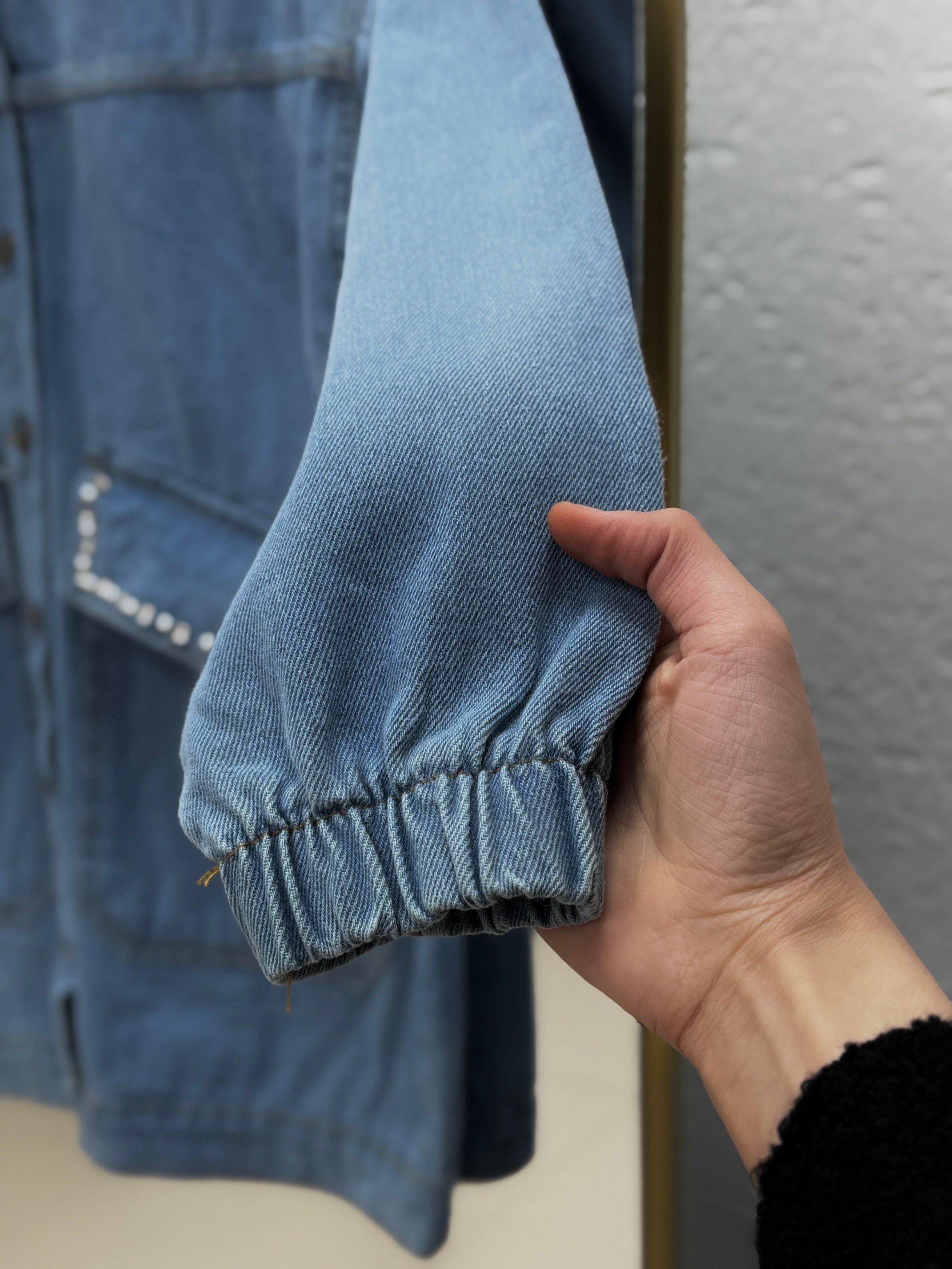 Ceylan Yakası Ve Cebi Taş İşlemeli Kot Ceket-LS1455 Mavi