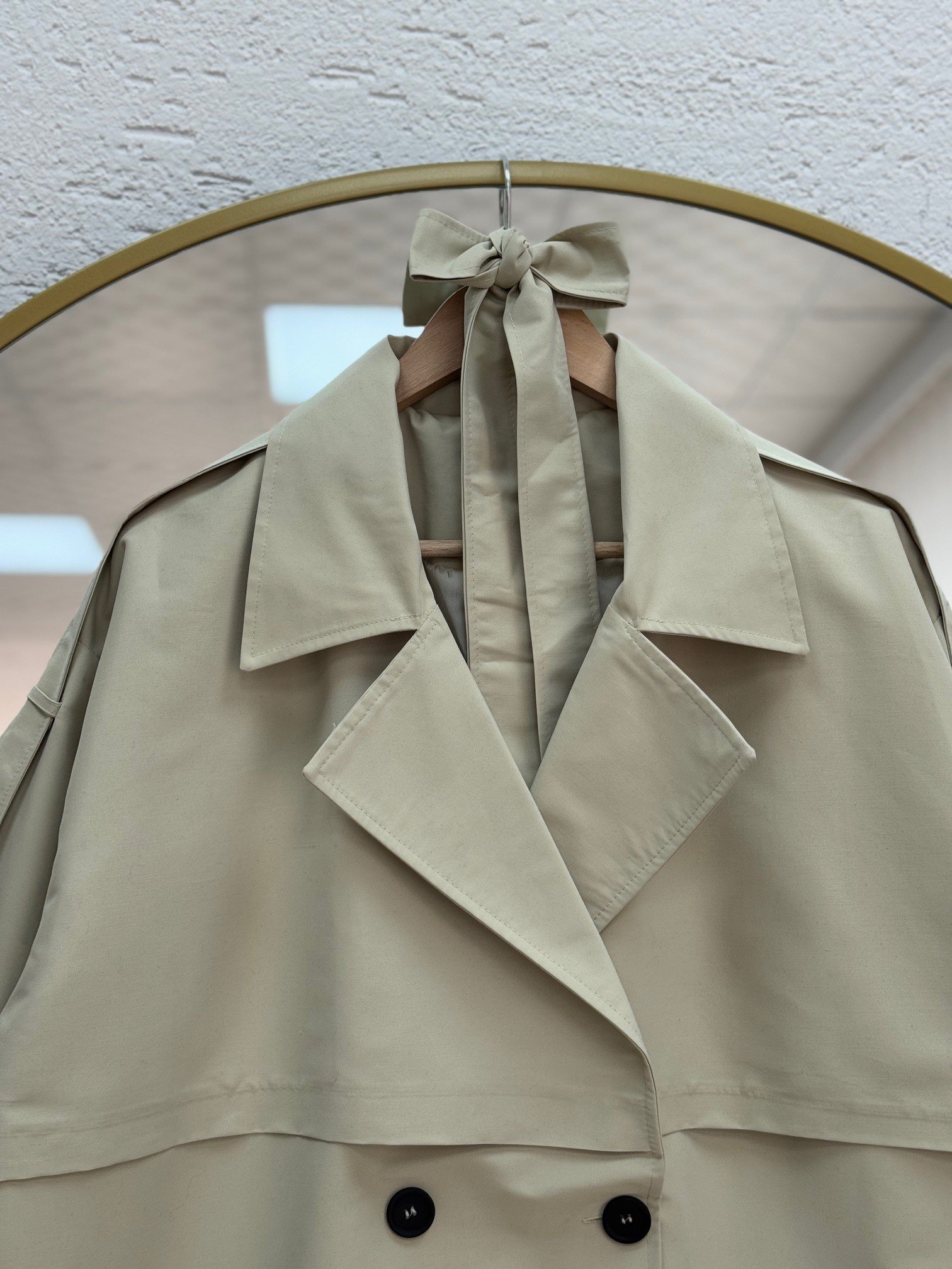 Davinia Kol Ucu Ve Omzu Kemerli Bolerolu Düğmeli Uzun Trenç-Çİ925 Taş