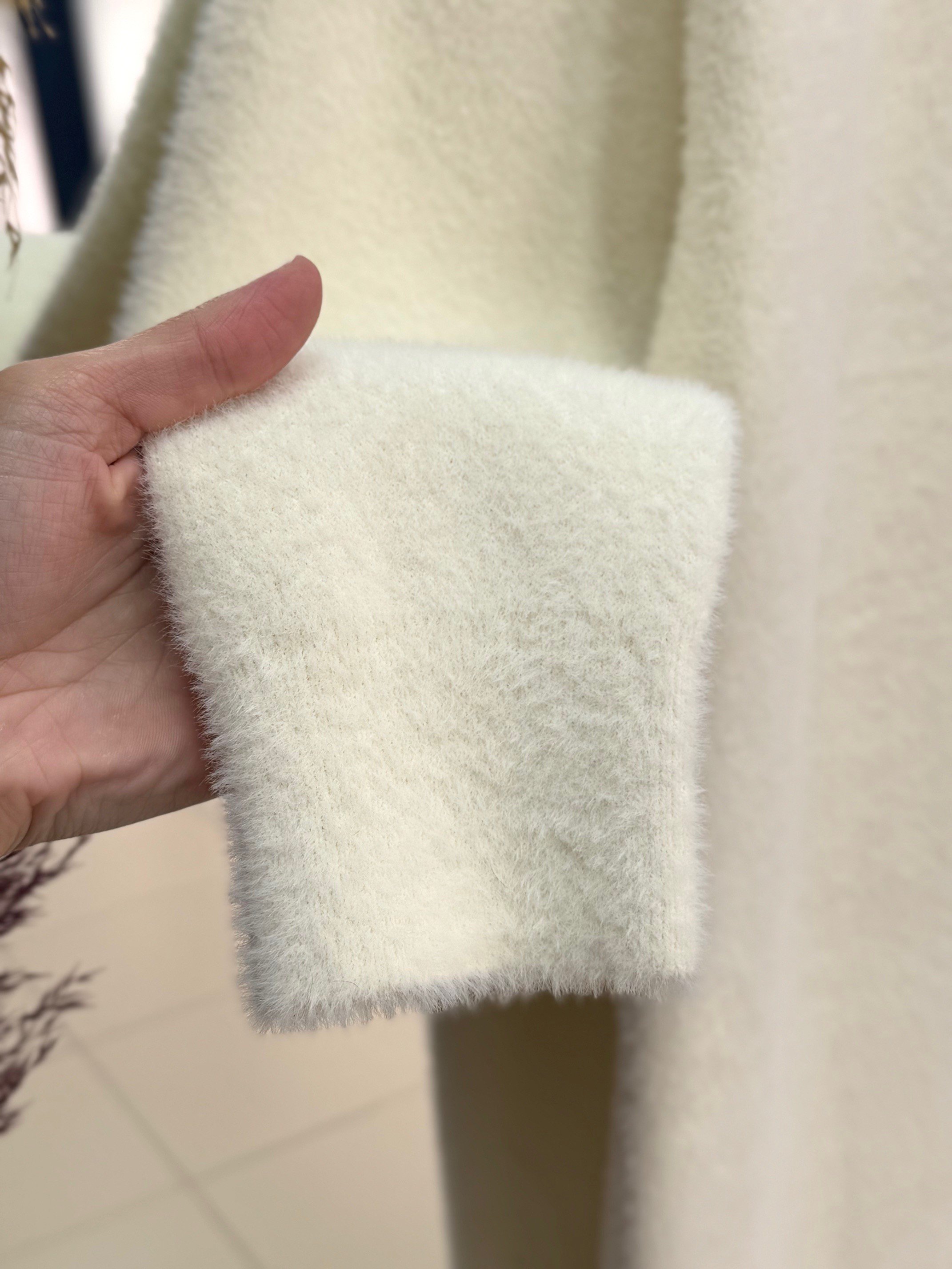 Deledra Sakallı Uzun Hırka-KR5025 Beyaz