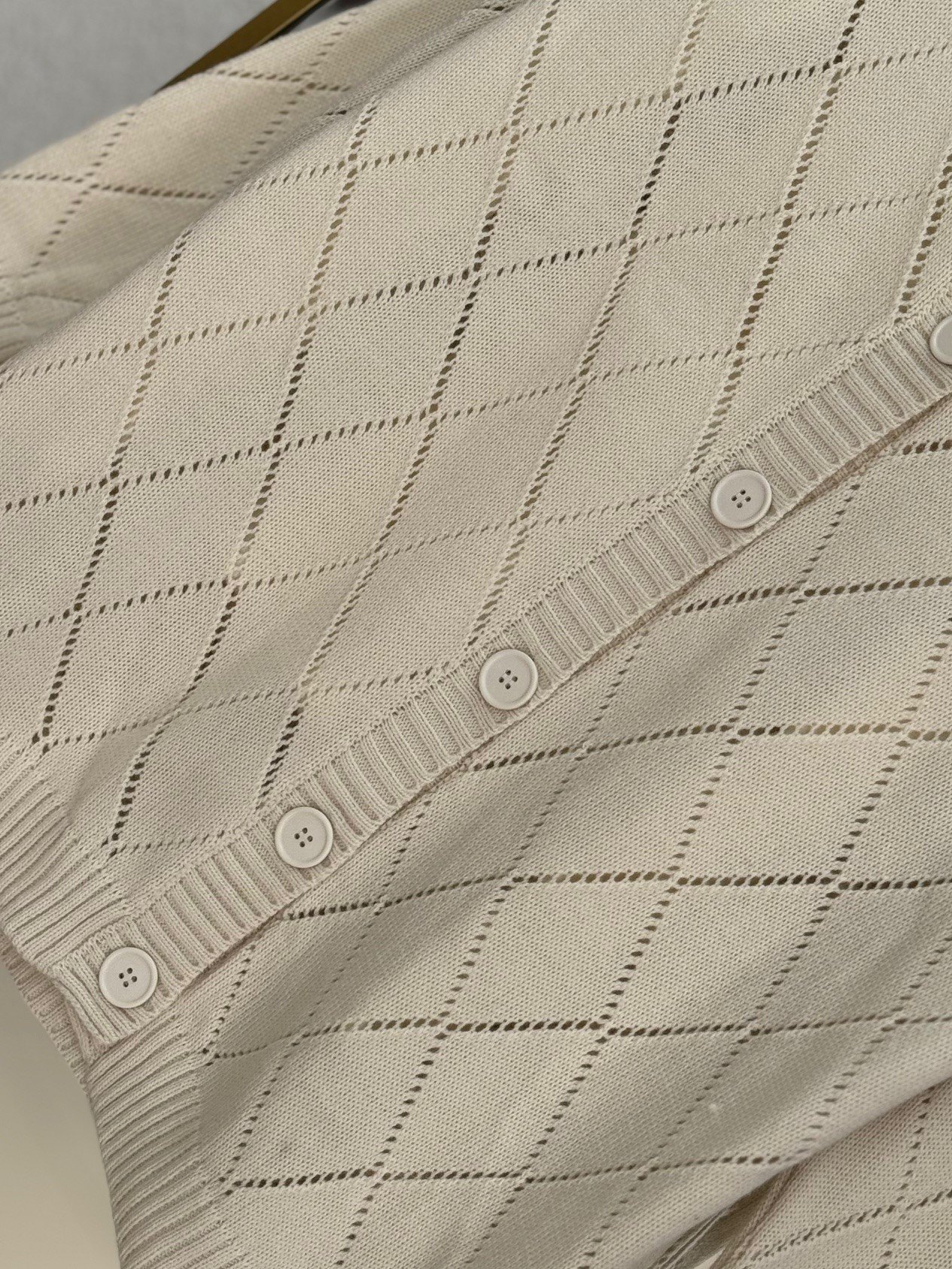 Dila Baklava Desen Delikli Hırka-Zİ6150 Taş