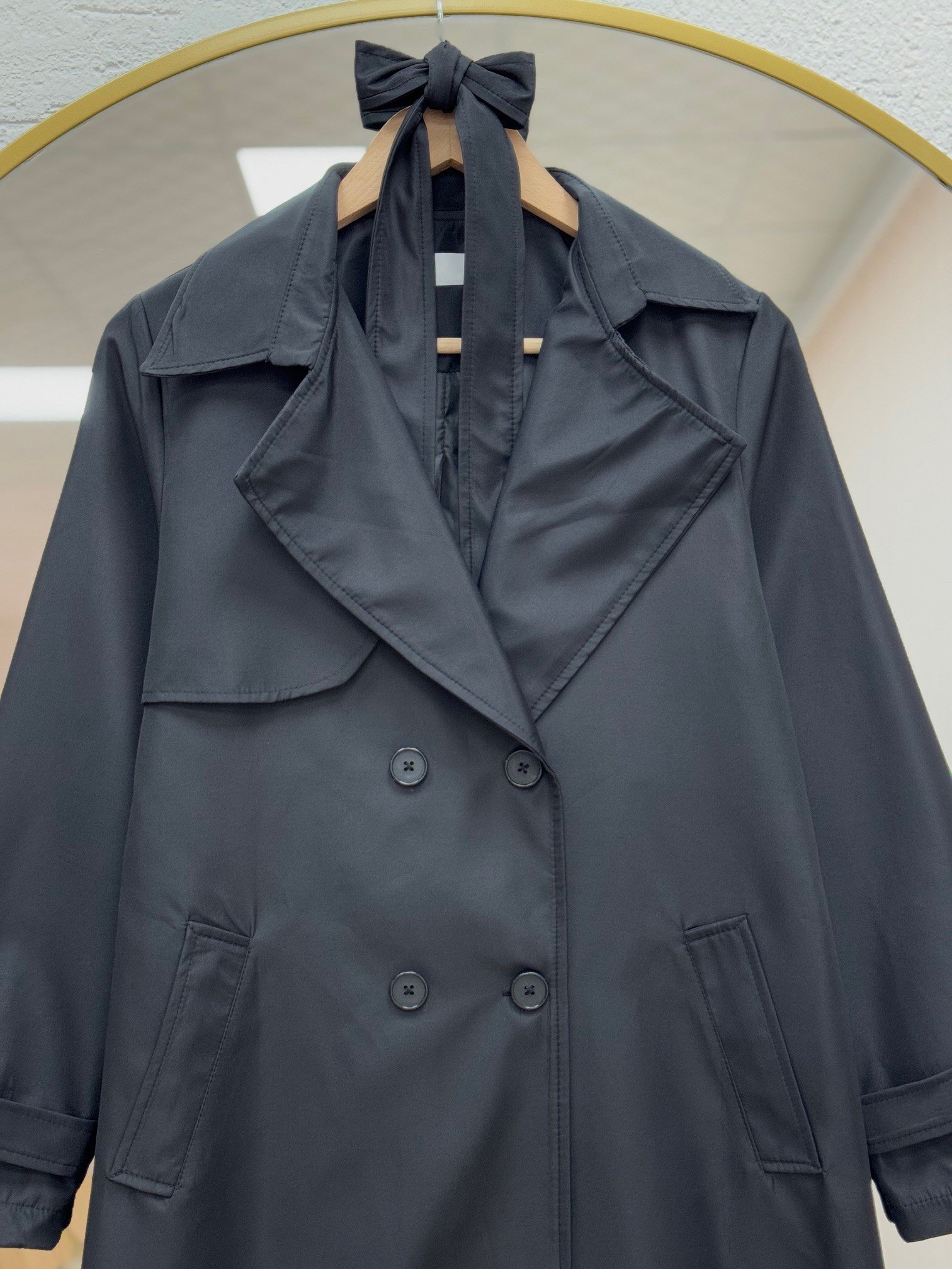 Dorera Kol Ucu Ve Önü Düğmeli Bağlamalı Trenç-ZŞ6002 Siyah