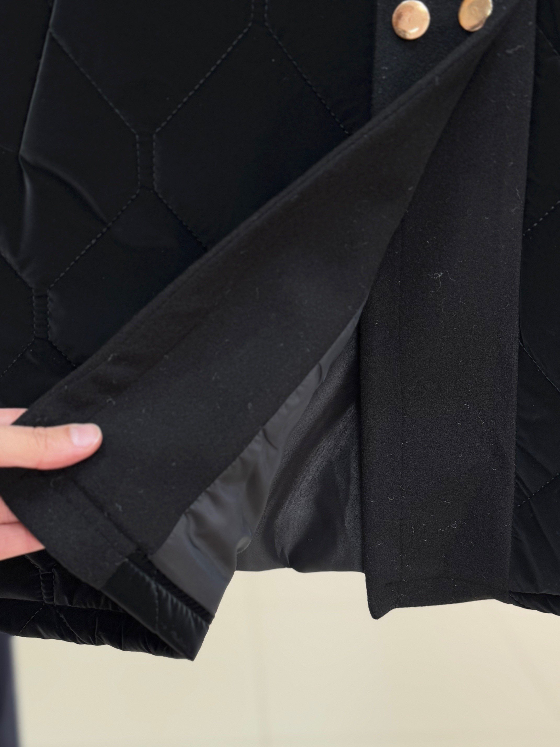 Esila Baklava Desen Belden Sıkmalı Şişme Yelek-EN2190.1 Siyah