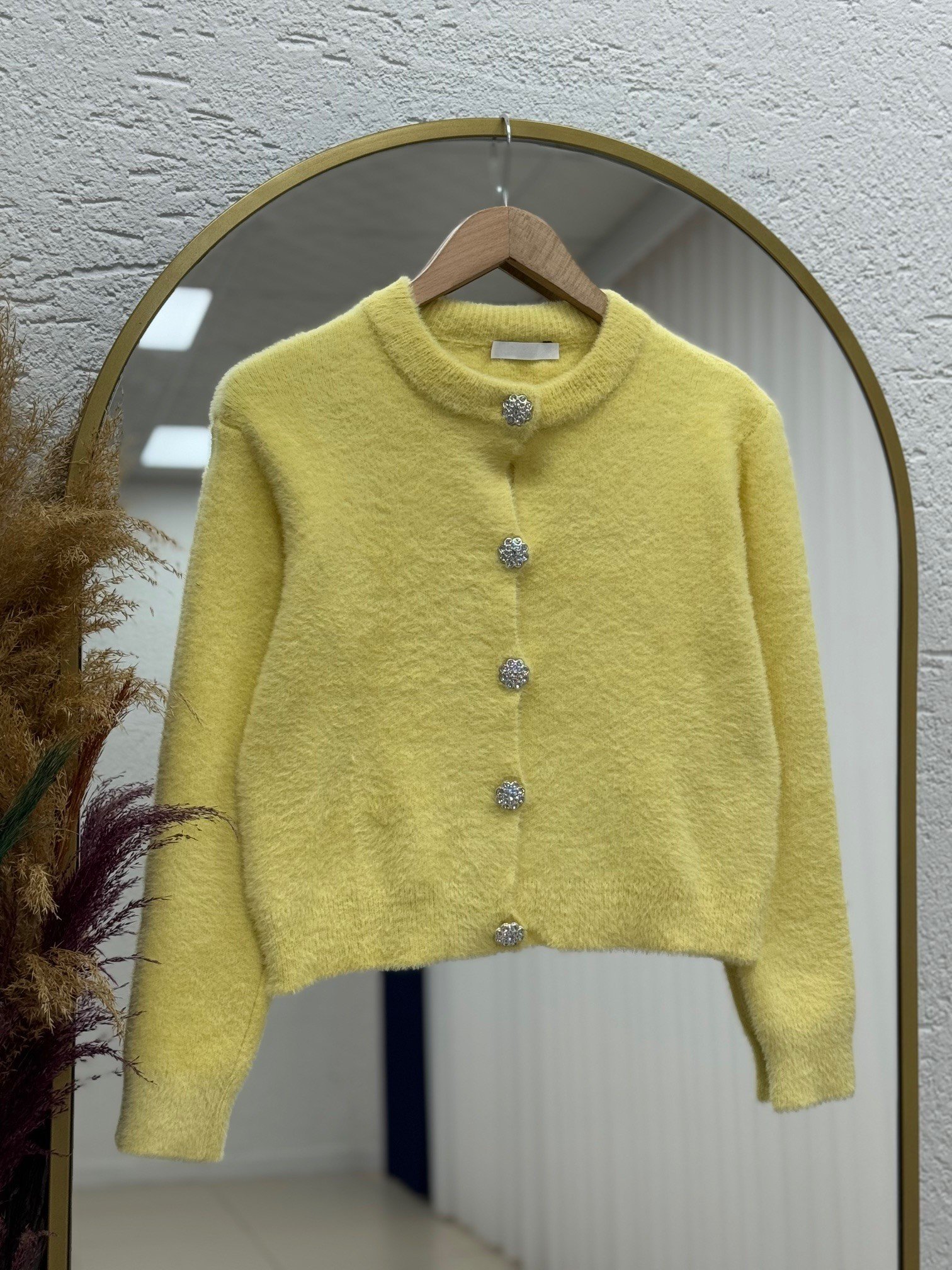 Feruna Papatya Düğmeli Tüylü Peluş Mini Hırka-Zİ5559 Sarı