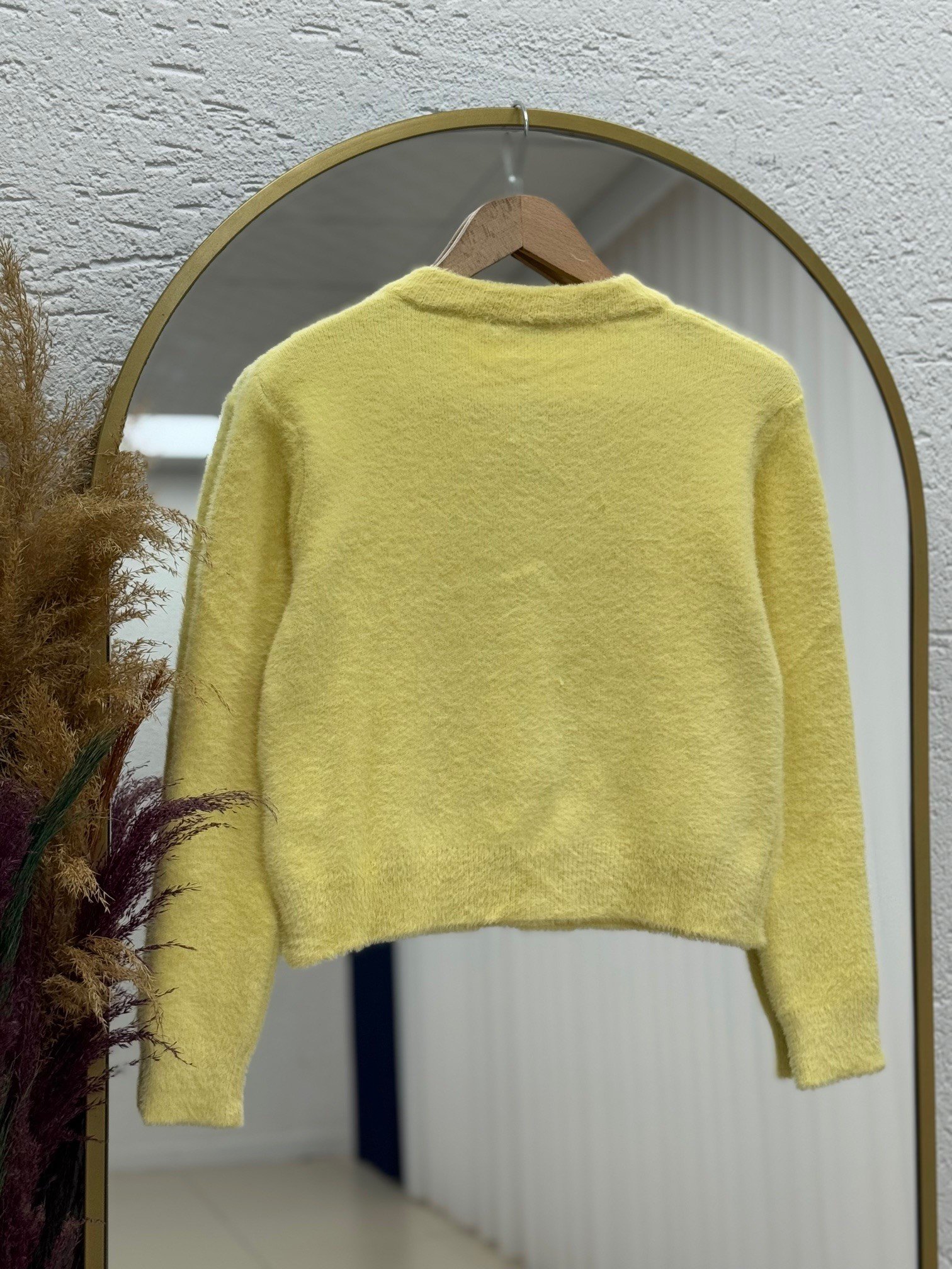 Feruna Papatya Düğmeli Tüylü Peluş Mini Hırka-Zİ5559 Sarı