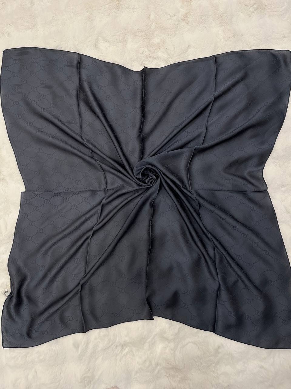 Hatice Işıltı Eşarp Antrasit