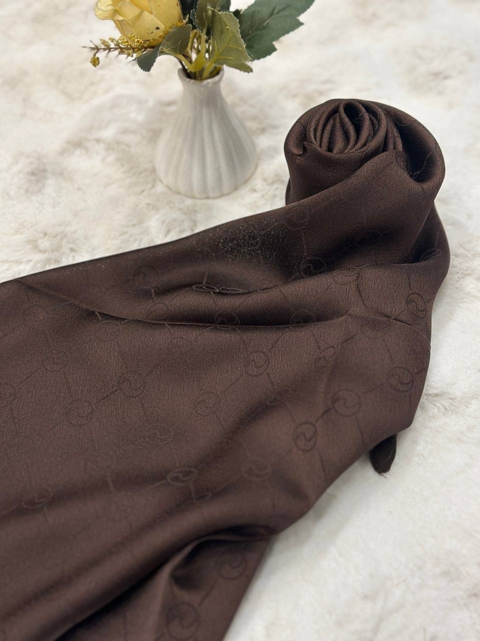 Hatice Işıltı Eşarp Kahve