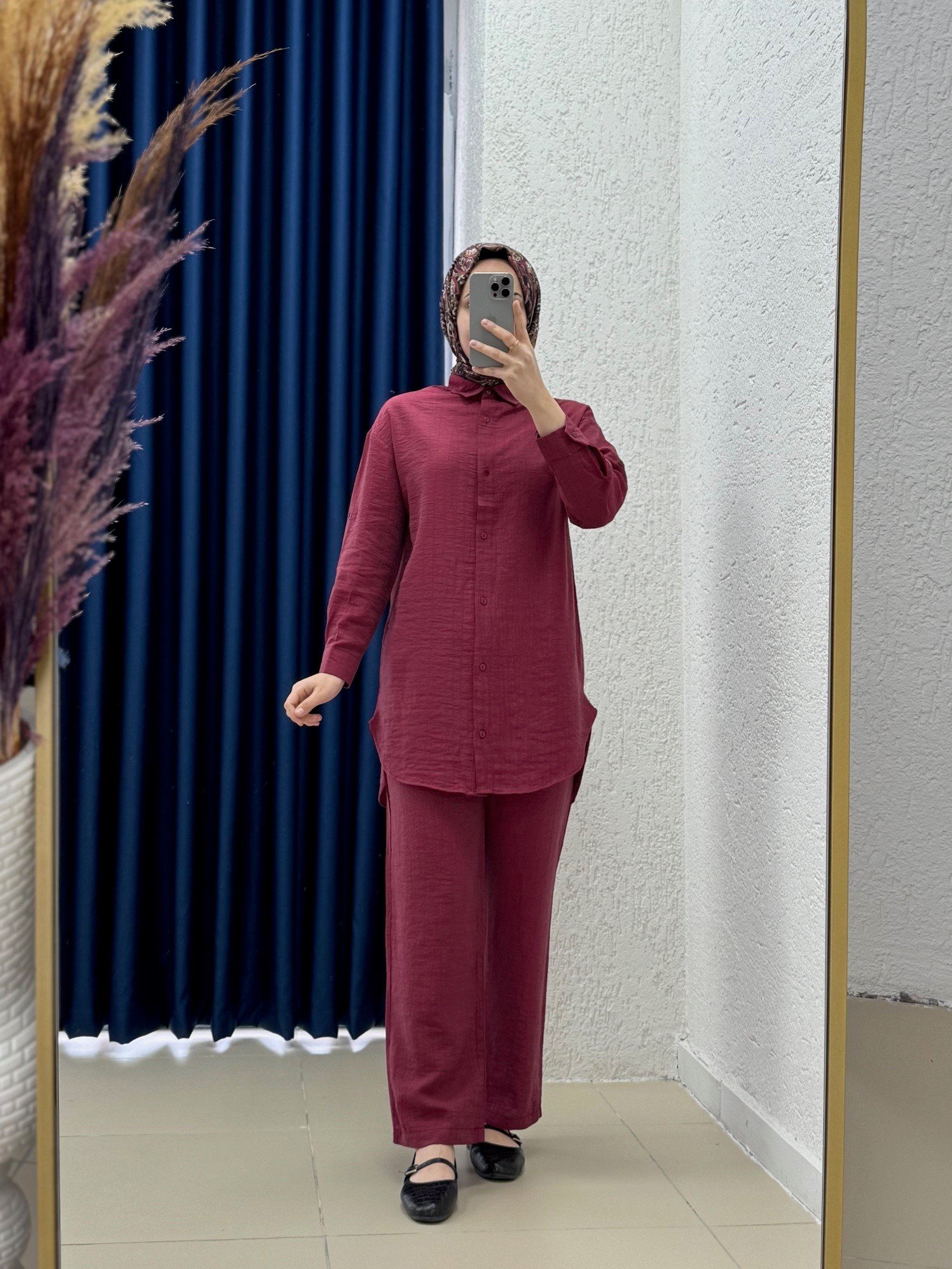 İdil Çilek Kumaş Mini Düğmeli Pantolonlu Takım-Zİ2186 Bordo