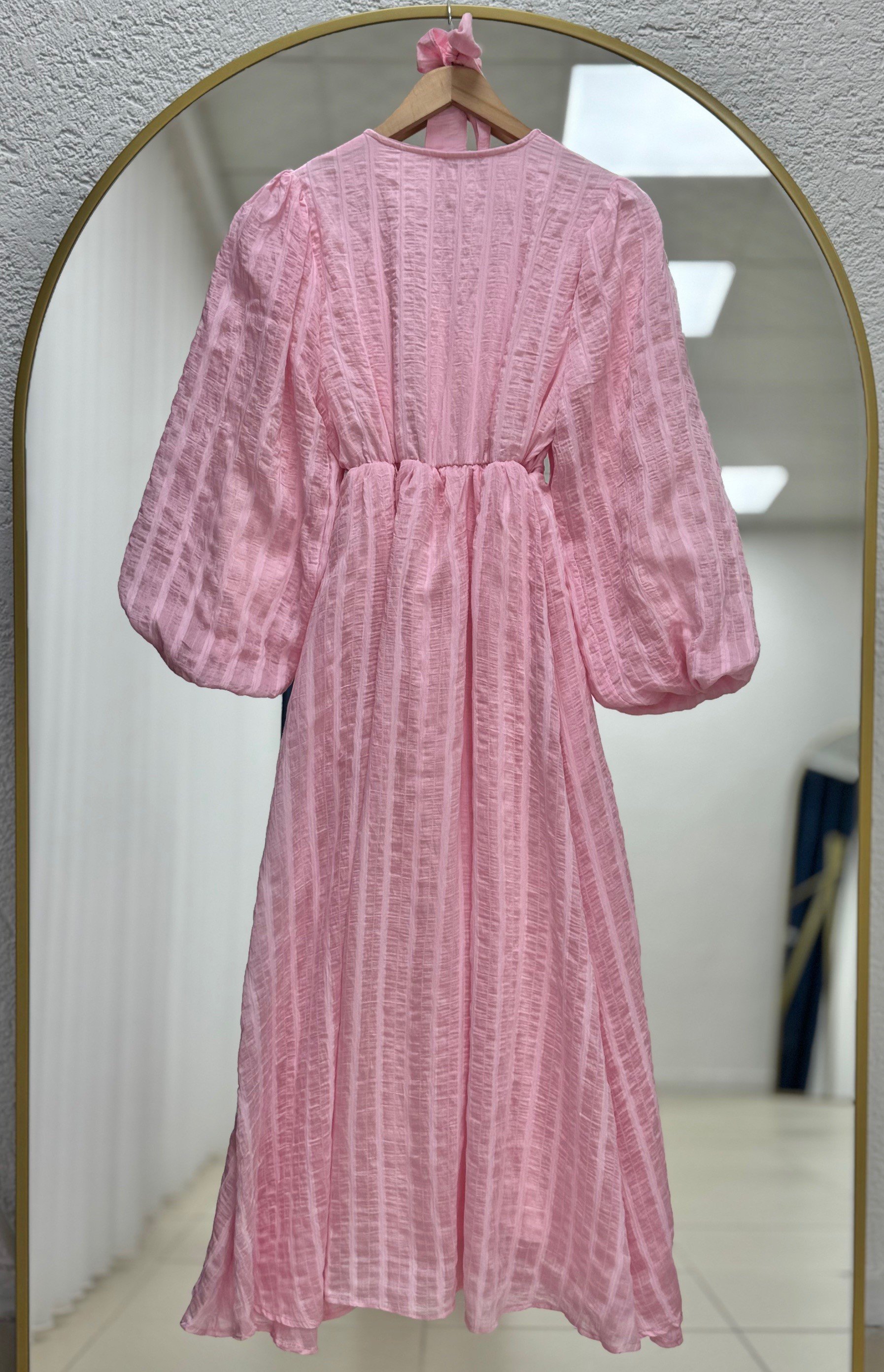 Karista Çapraz Biyeli Kuşaklı Tül Elbise-EK565.3 Pembe