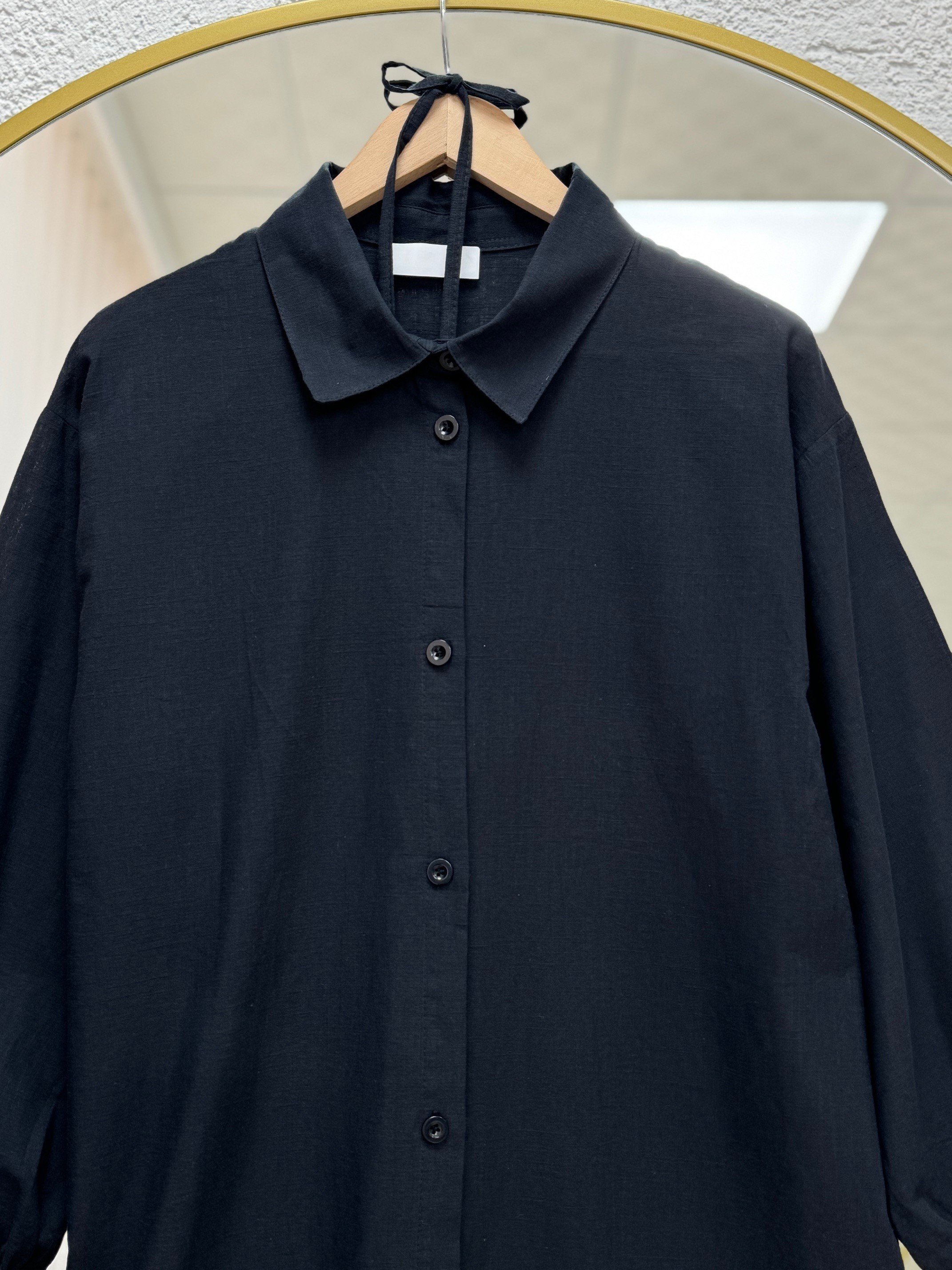 Karmora Bilek Büzgülü Yanları Yırtmaçlı Keten Tunik-EK141.12 Siyah