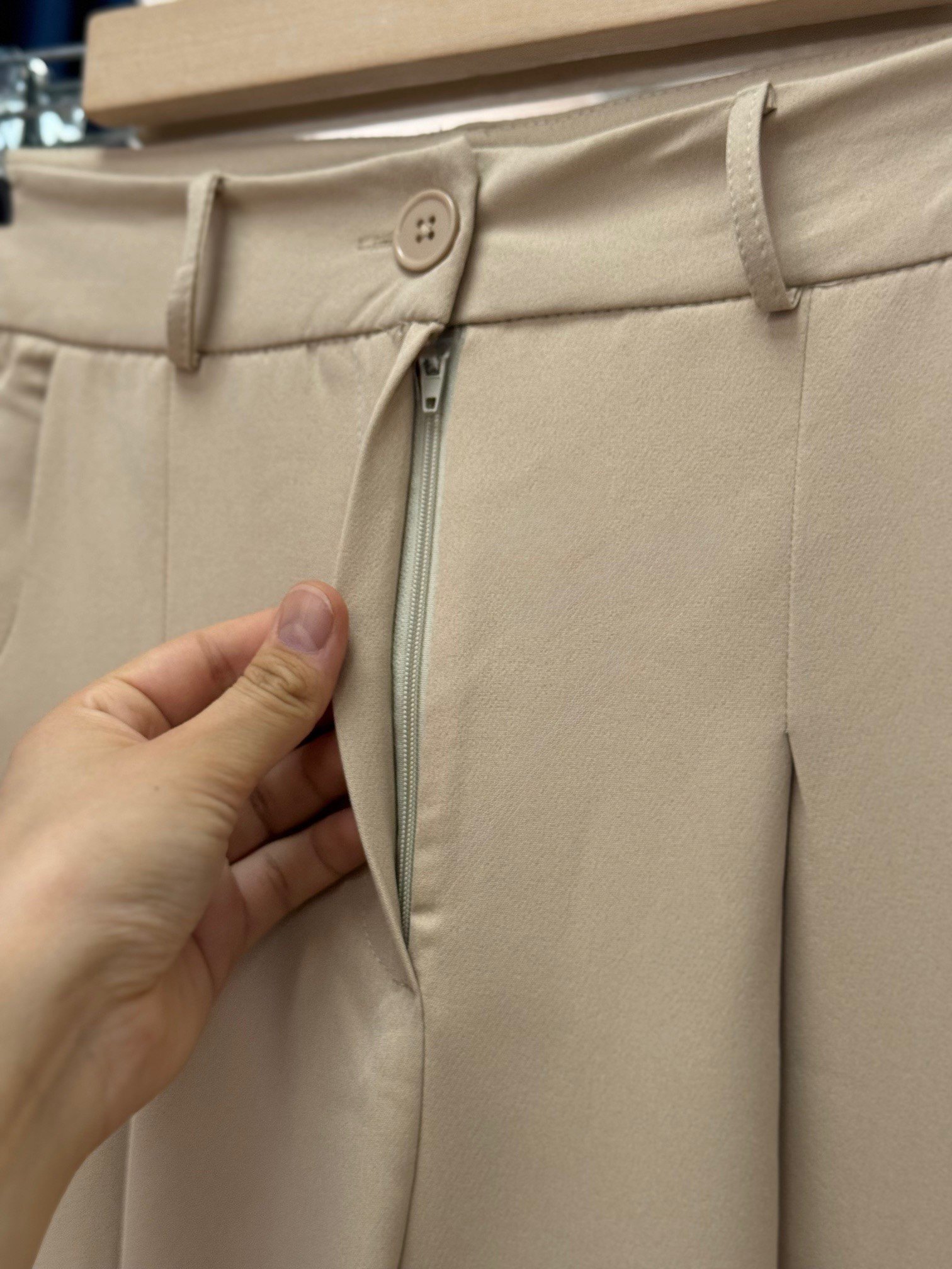 Melita Arka Kapaklı Havuç Paça Kemerli Pantolon-MT5018 Taş