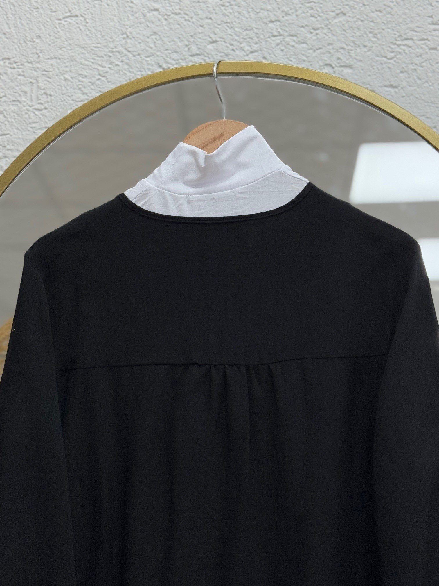 Nuran Brit Düğmeli Bluz-BN4232 Siyah