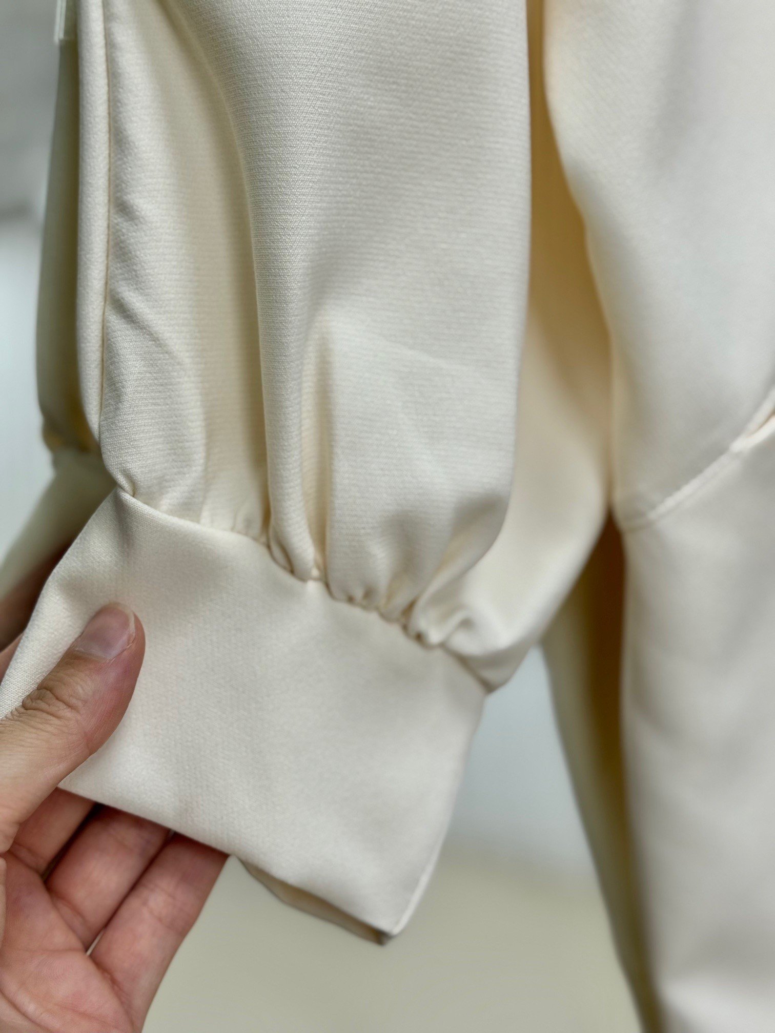 Rana Cep Detay Atlas Hırka-AS02423 Krem