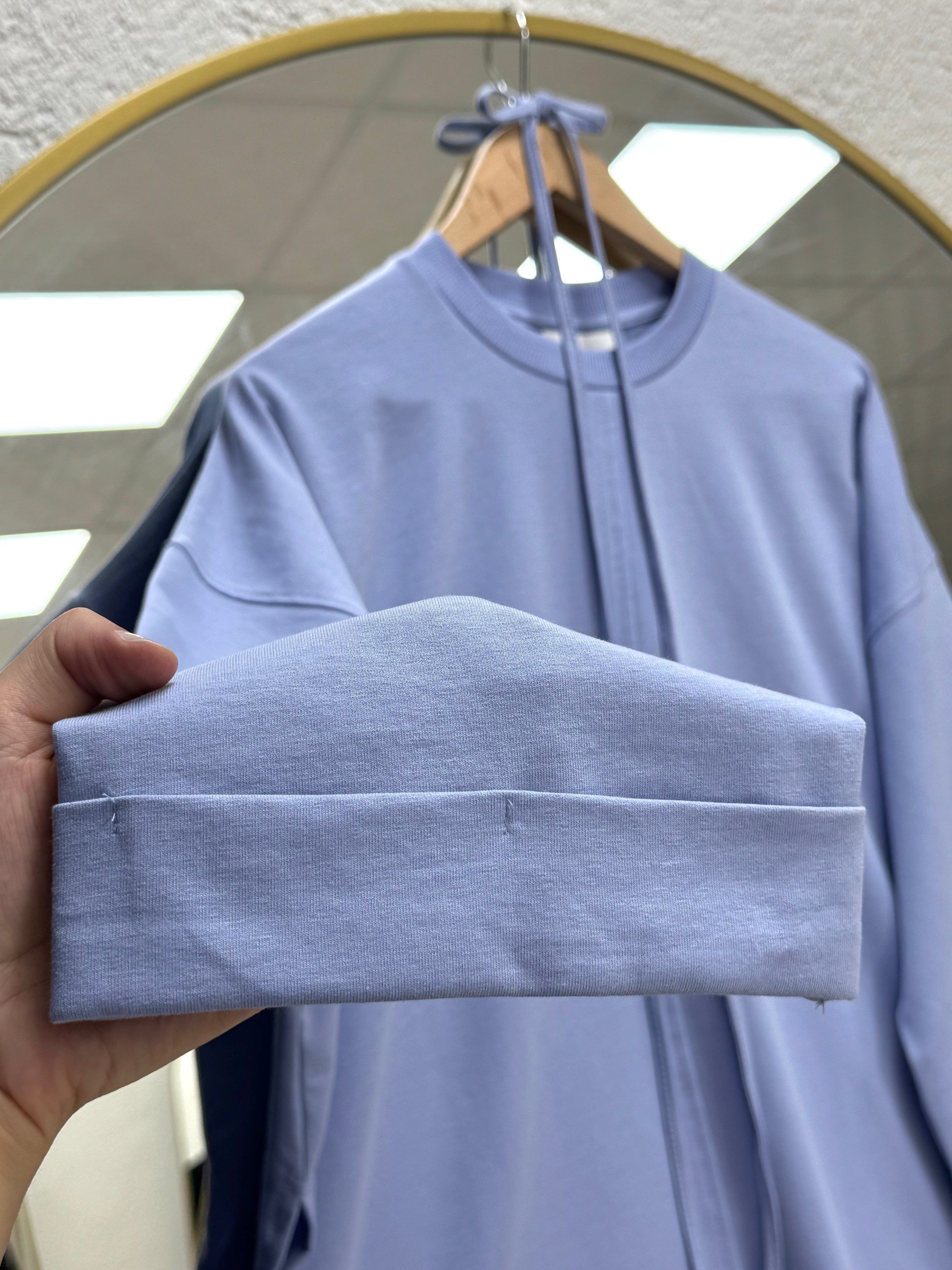 Rukiye Dikiş Detaylı Yırtmaçlı Sweatshirt-EU2755 Mavi