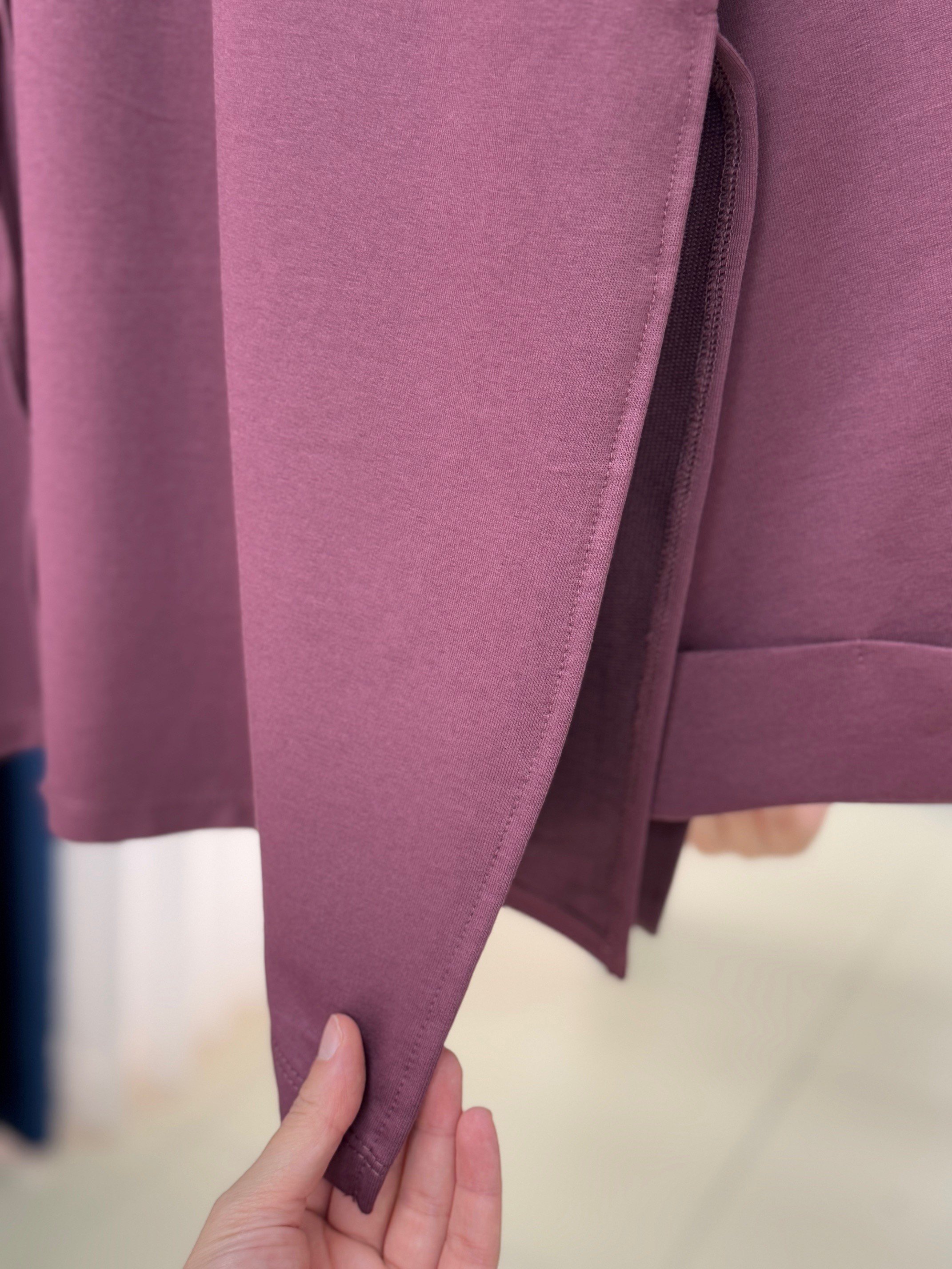 Rukiye Dikiş Detaylı Yırtmaçlı Sweatshirt-EU2755 Mürdüm