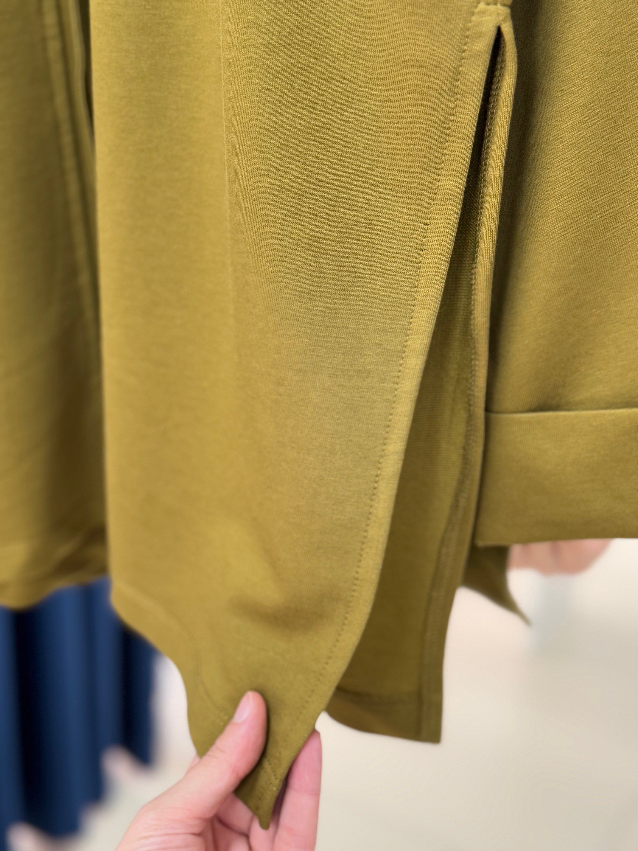 Rukiye Dikiş Detaylı Yırtmaçlı Sweatshirt-EU2755 Yağ Yeşili