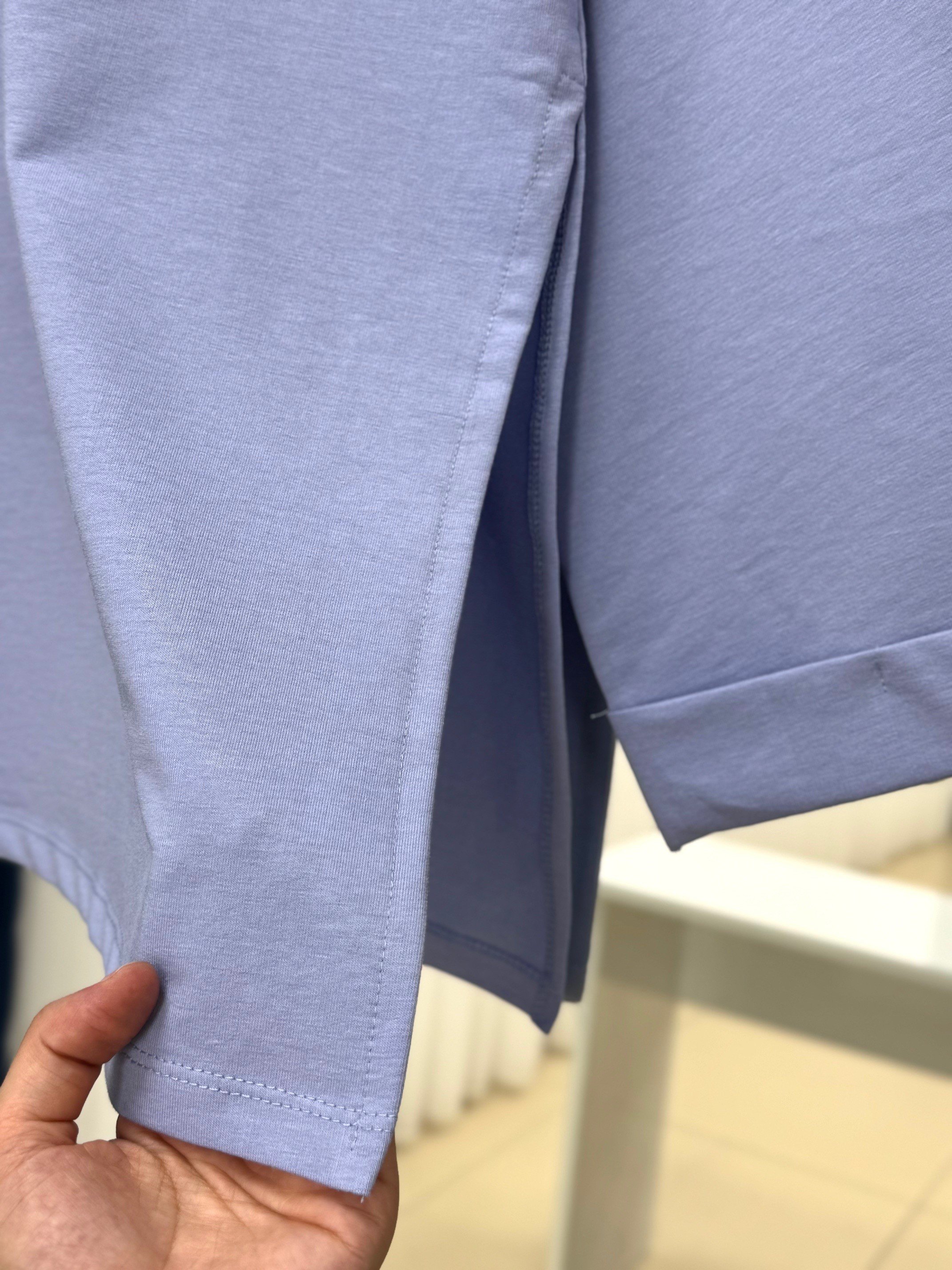 Rukiye Dikiş Detaylı Yırtmaçlı Sweatshirt-EU2755 Mavi