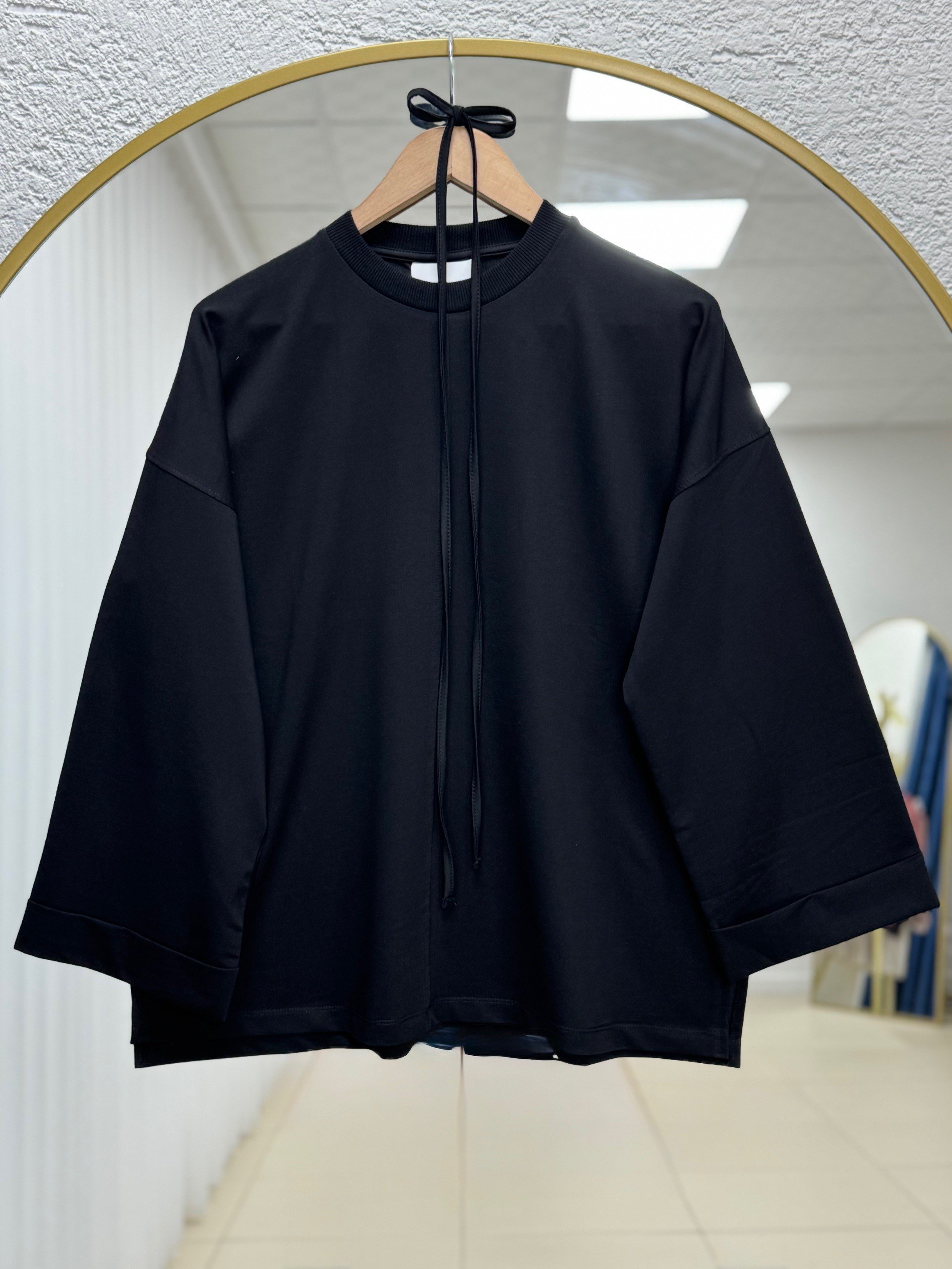 Rukiye Dikiş Detaylı Yırtmaçlı Sweatshirt-EU2755 Siyah