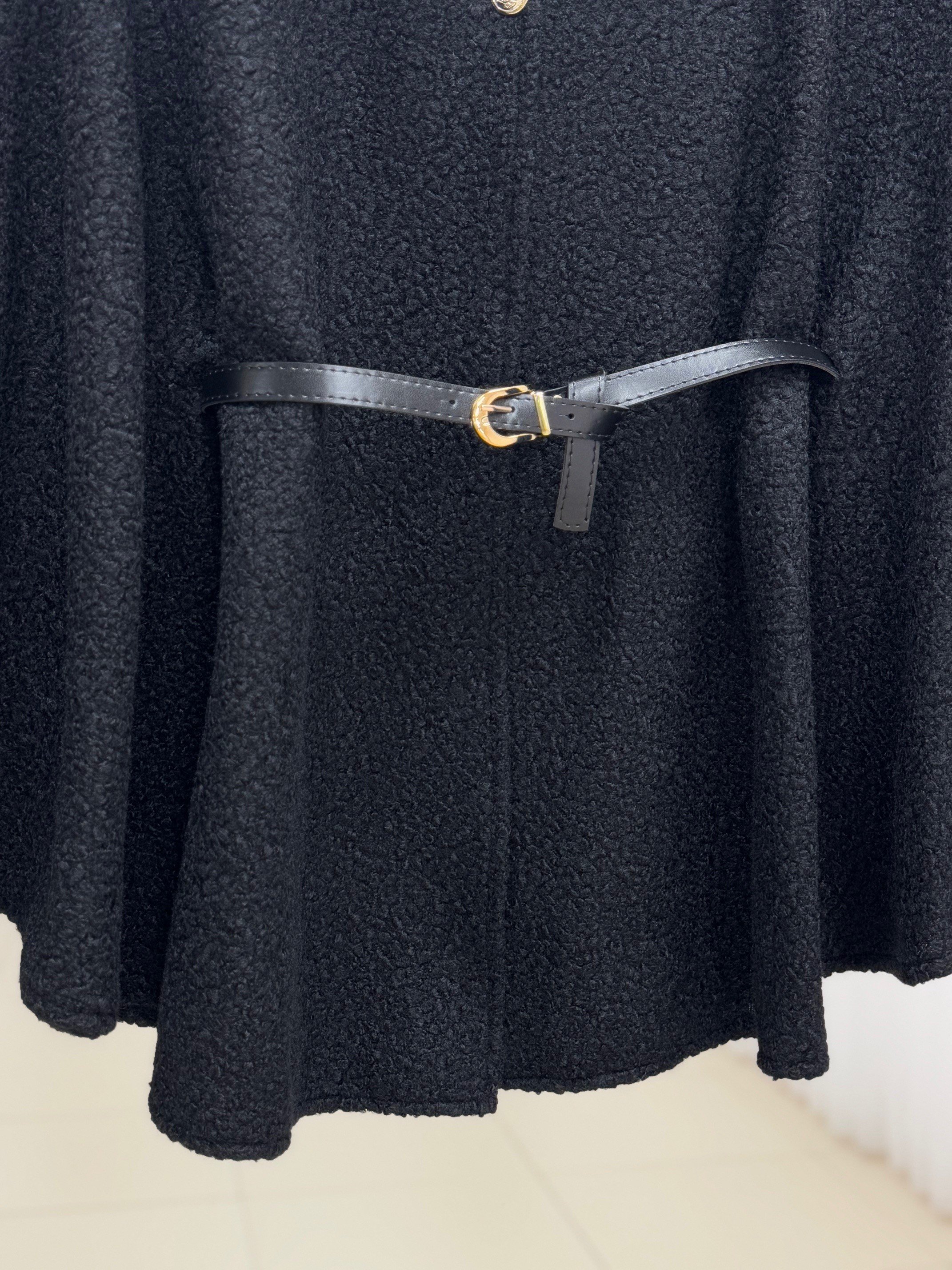 Sarina 2 Gold Düğmeli Buklet Panço-FS7555 Siyah