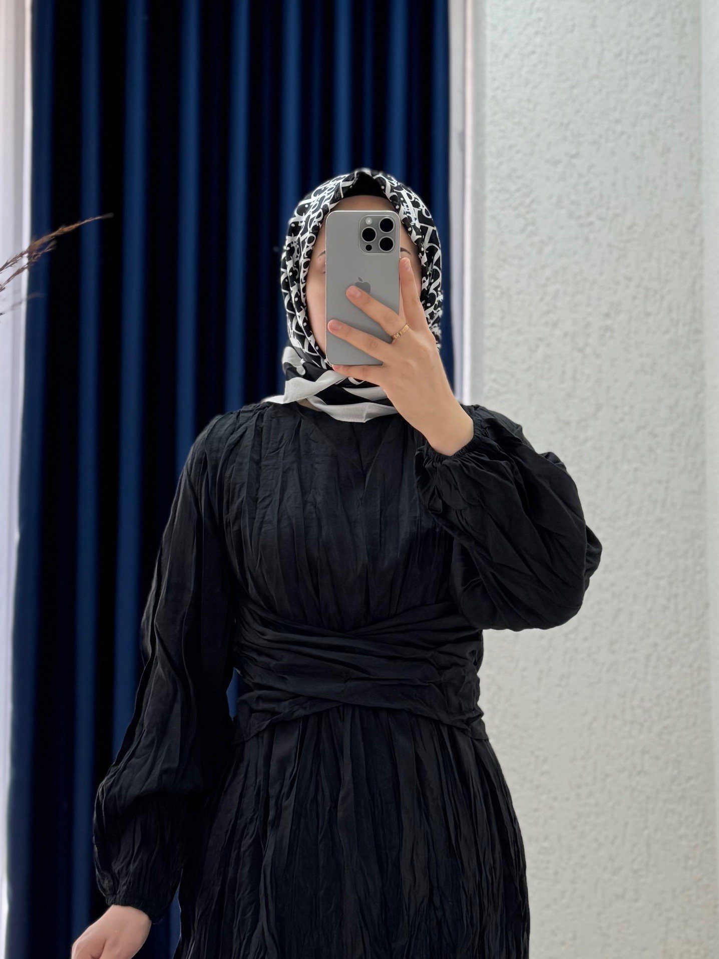 Seredra Çapraz Bağlamalı Kırışık Elbise-BN4439 Siyah